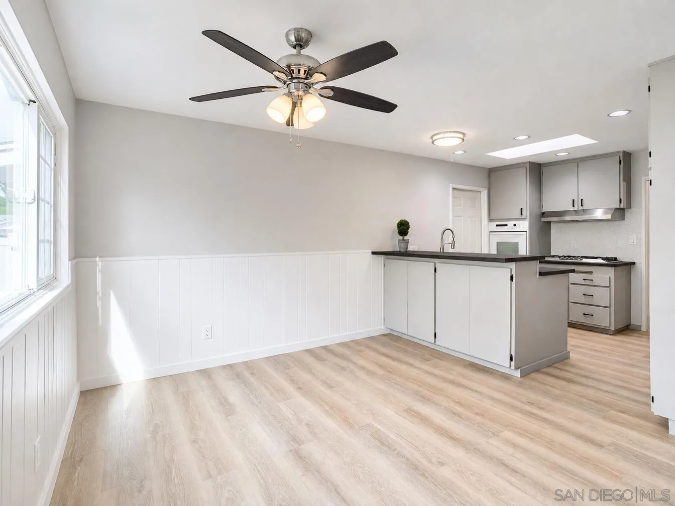 https://cdn.realtyfeed.com/cdn/127/260021462/eeb60fa6887f3f5ff41e6e44fb38c2fd.webp