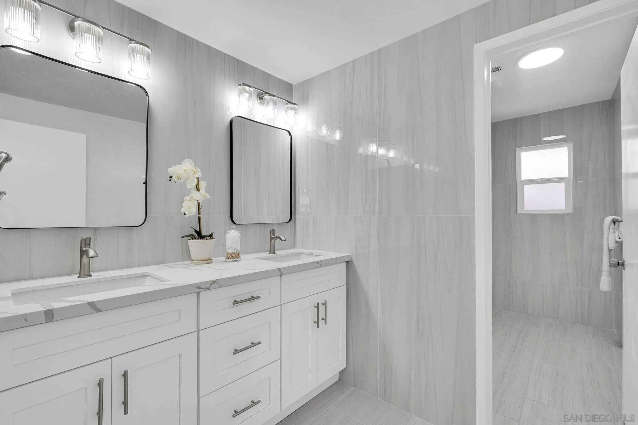 https://cdn.realtyfeed.com/cdn/127/260021463/5851575d2663ba5463b76408882039e0.webp