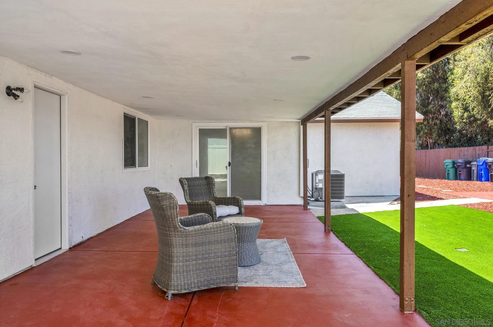 https://cdn.realtyfeed.com/cdn/127/260021463/6f2285e6f06256924931f0ce49827c0b.webp