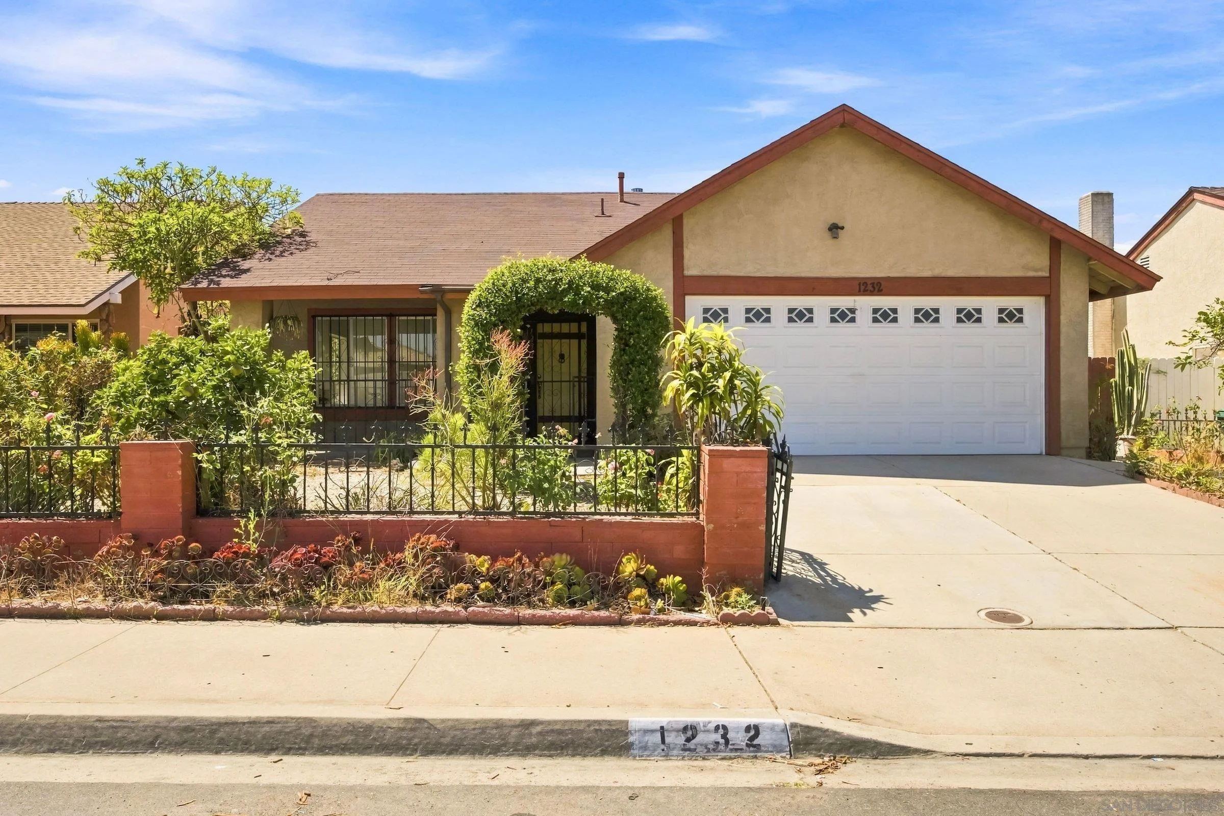 https://cdn.realtyfeed.com/cdn/127/260021464/611043c257dcc8ecc151b423f4e84828.webp
