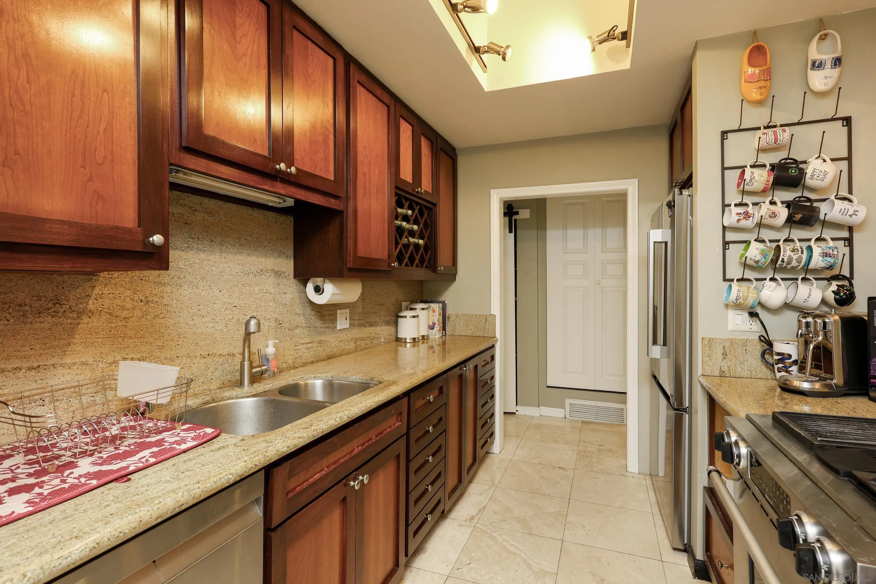 https://cdn.realtyfeed.com/cdn/127/260021467/244c93c99a9b30f317fa6922f603978d.webp