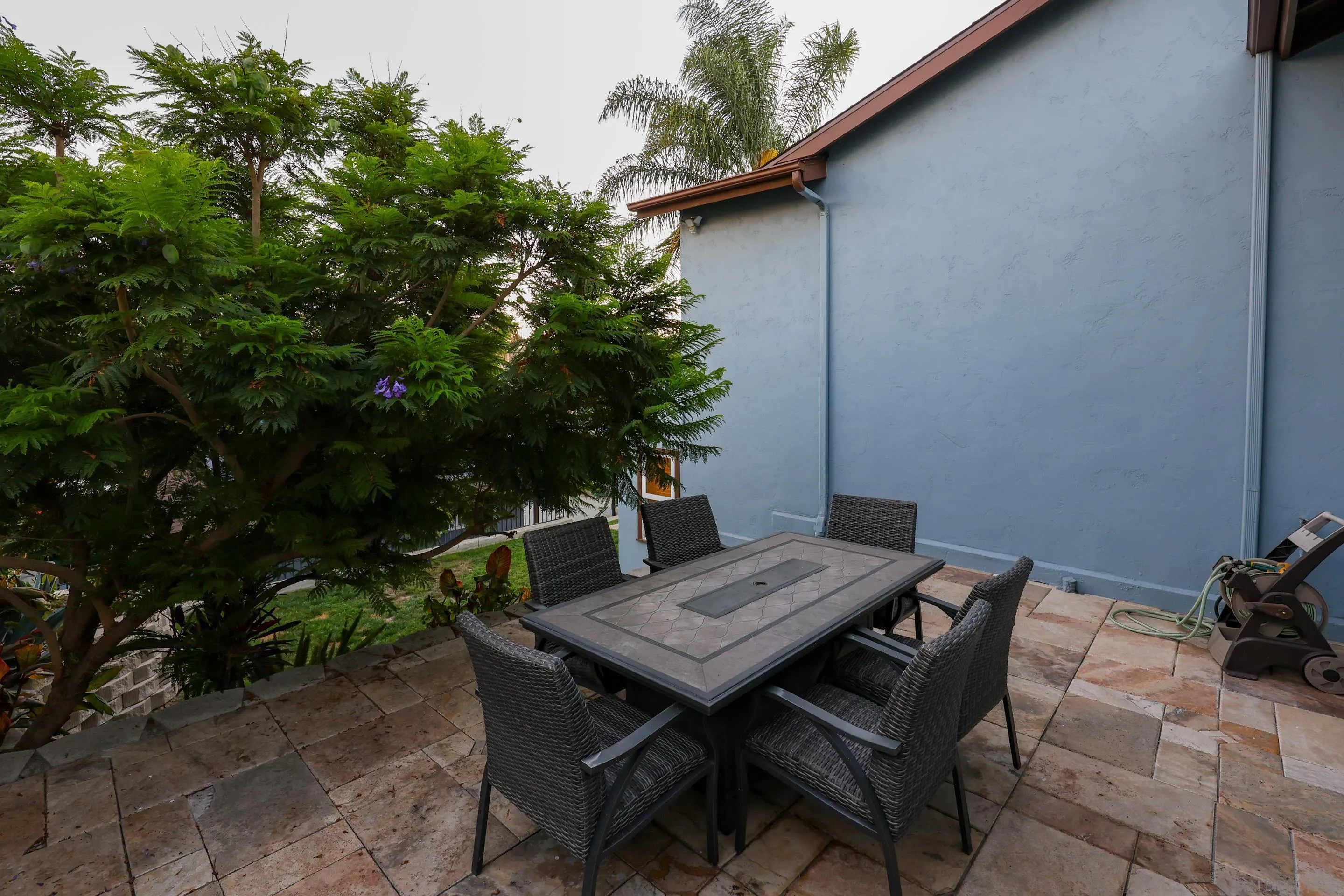 https://cdn.realtyfeed.com/cdn/127/260021467/8d286793a84ec44598968bc1cff1da08.webp
