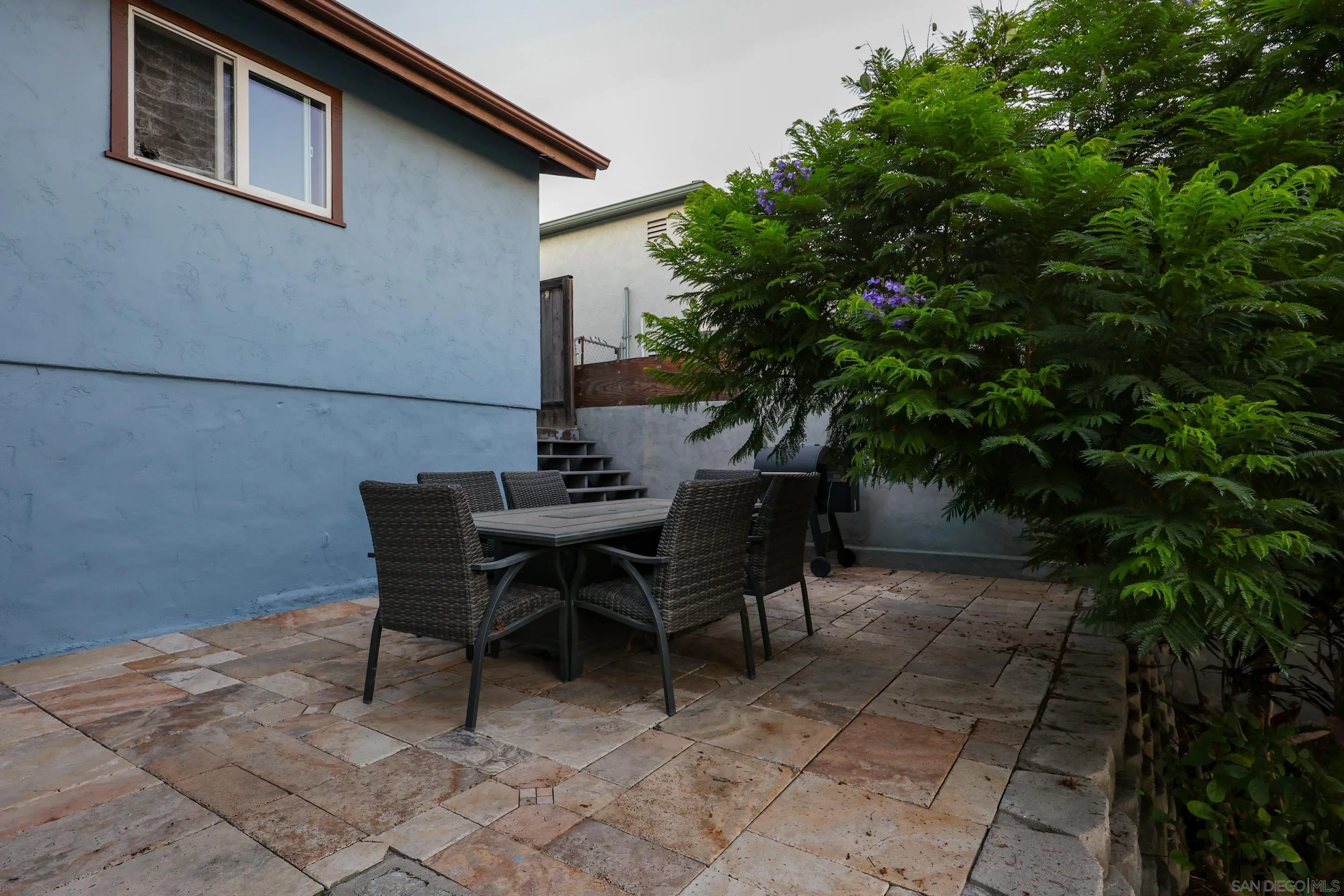 https://cdn.realtyfeed.com/cdn/127/260021467/f4029f23e8c17059d7d39fdcbe690713.webp