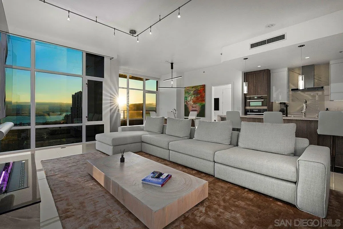 https://cdn.realtyfeed.com/cdn/127/260021469/26a64d5d9d1f04150c36367519f06a5d.webp