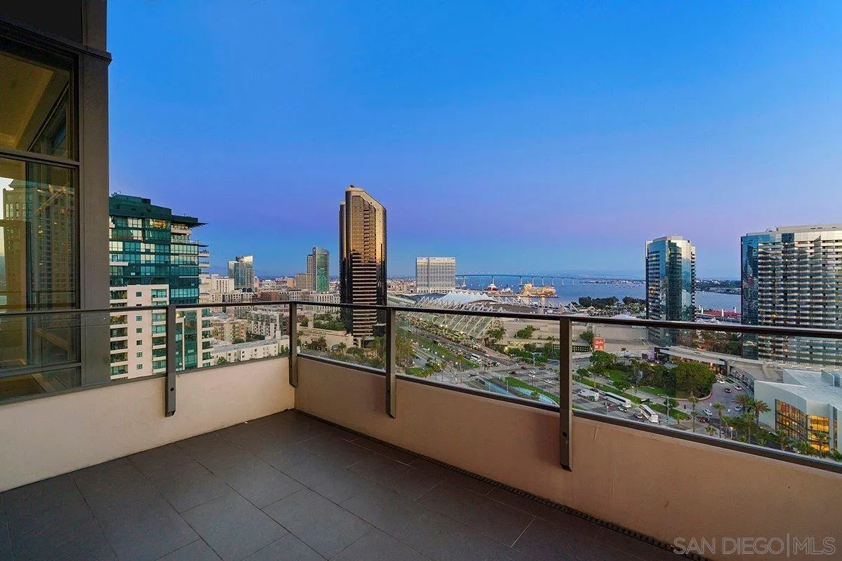 https://cdn.realtyfeed.com/cdn/127/260021469/27fc9bd8496d576743ce9907b9e1719e.webp