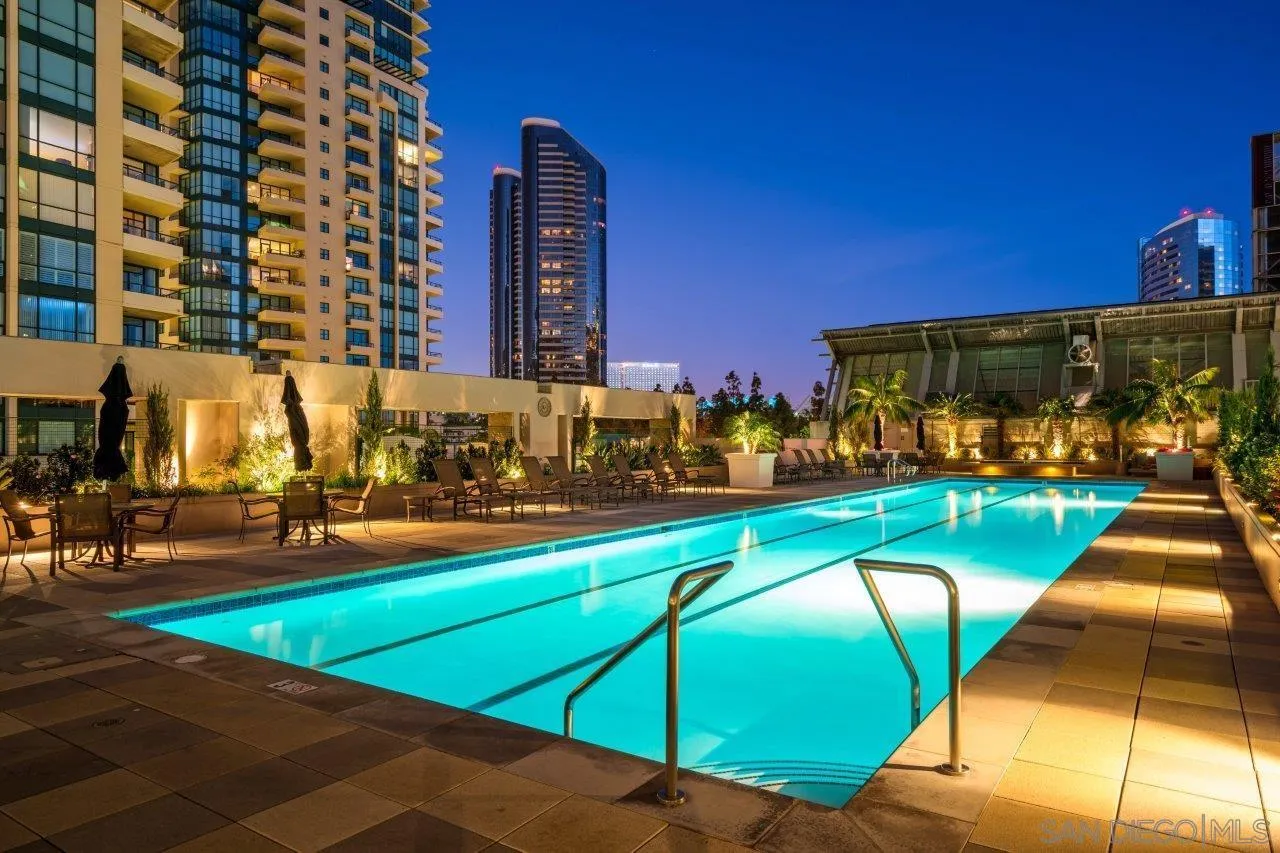 https://cdn.realtyfeed.com/cdn/127/260021469/4ea710cf9dc4c98fa8a8fa9afd56b324.webp