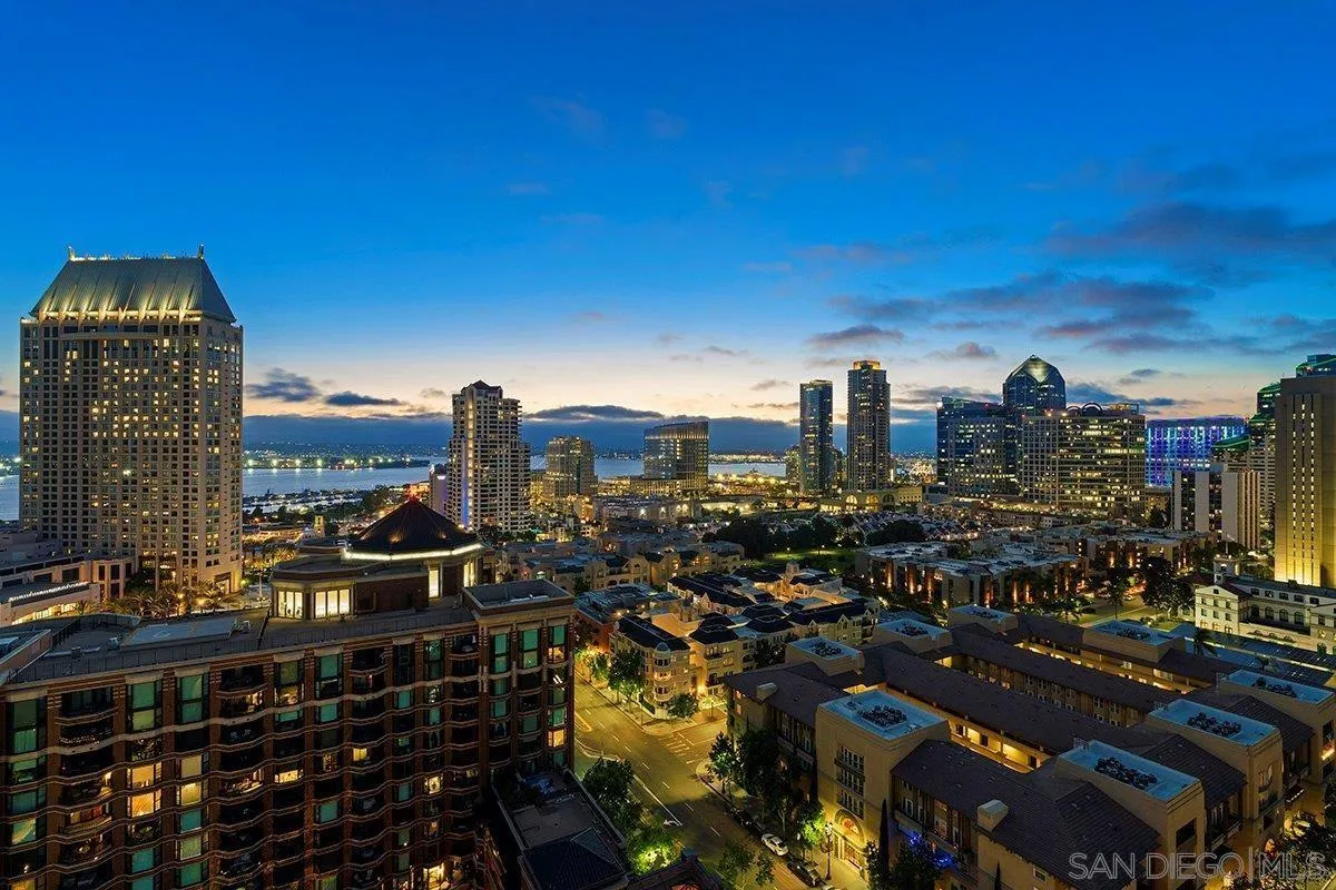 https://cdn.realtyfeed.com/cdn/127/260021469/5d6ba1473e6d1c43b261f6f13e1a128a.webp