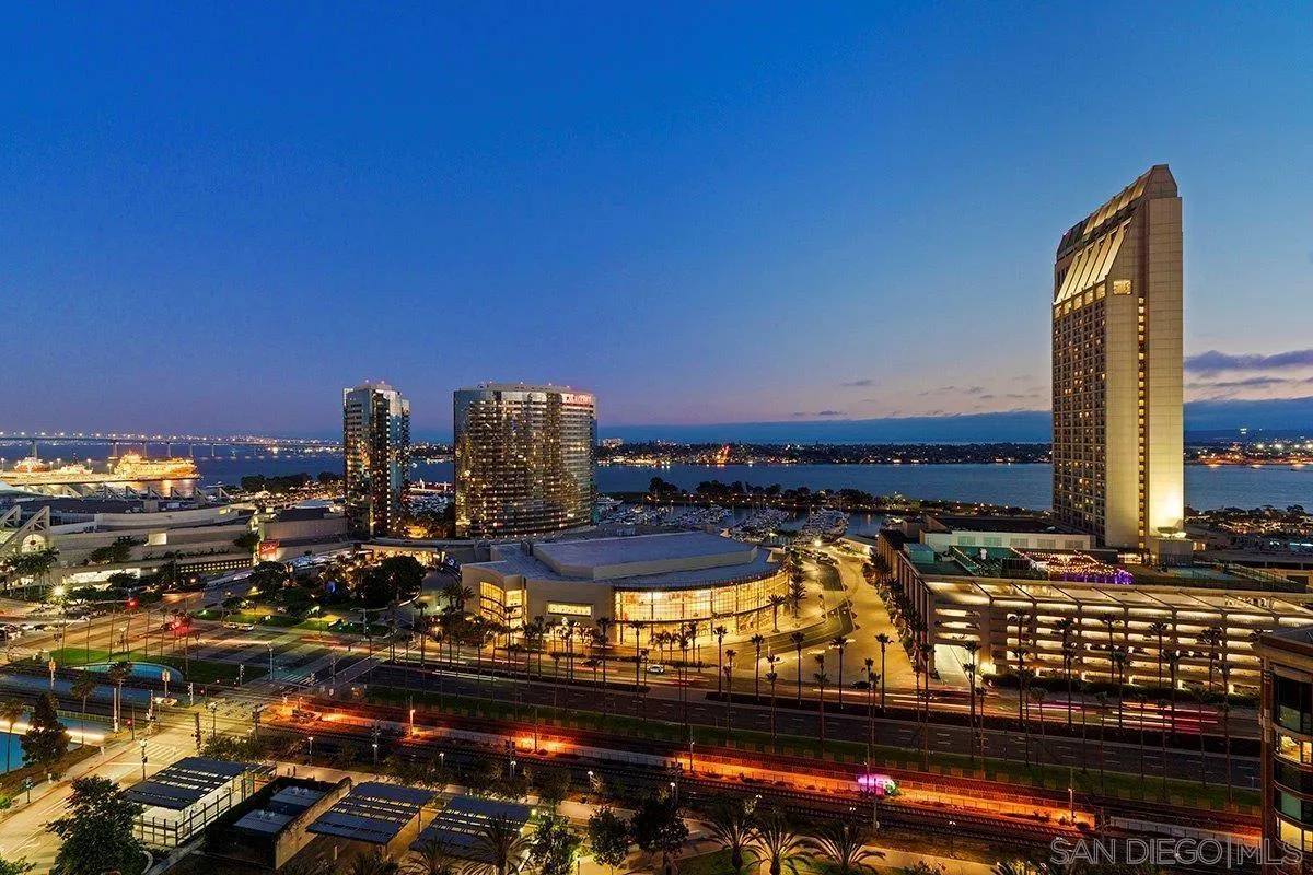 https://cdn.realtyfeed.com/cdn/127/260021469/80b67b2c4e08fca3c8b76c9c69746fae.webp