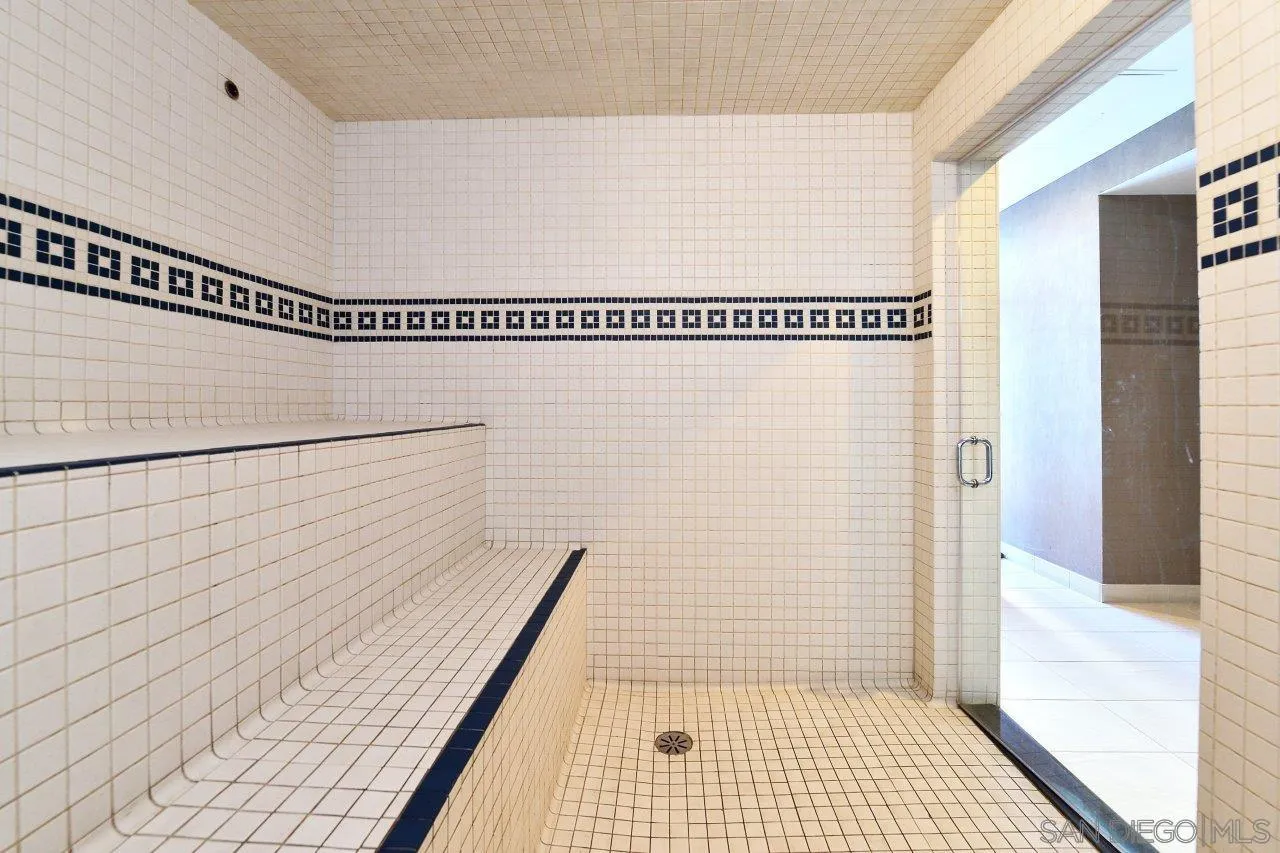 https://cdn.realtyfeed.com/cdn/127/260021469/8f32135a3d380a50ecc919937968b101.webp