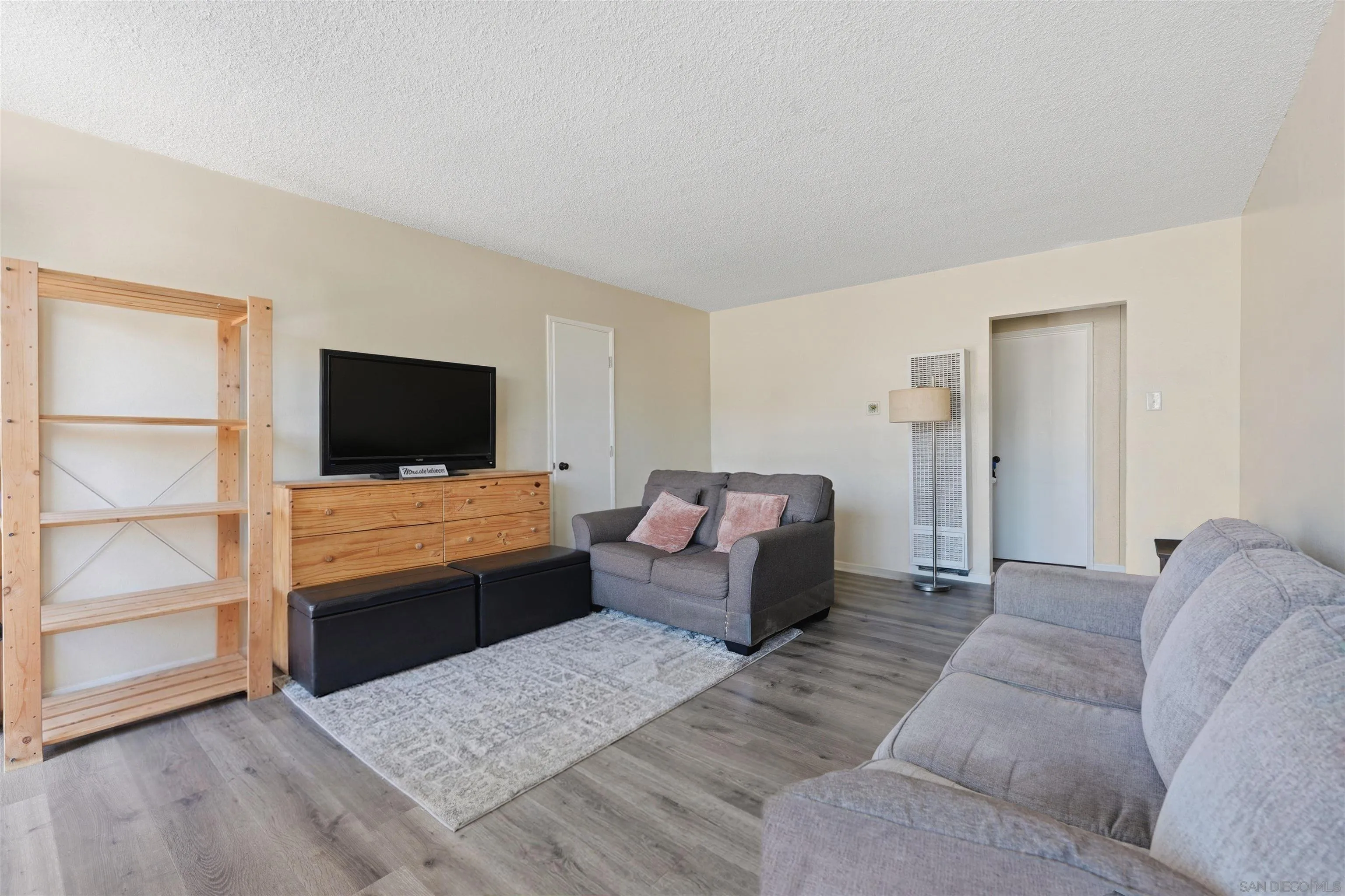 810 Acacia Ave, Oceanside, CA 92058 - Photo 3 of 10, Oceanside, CA