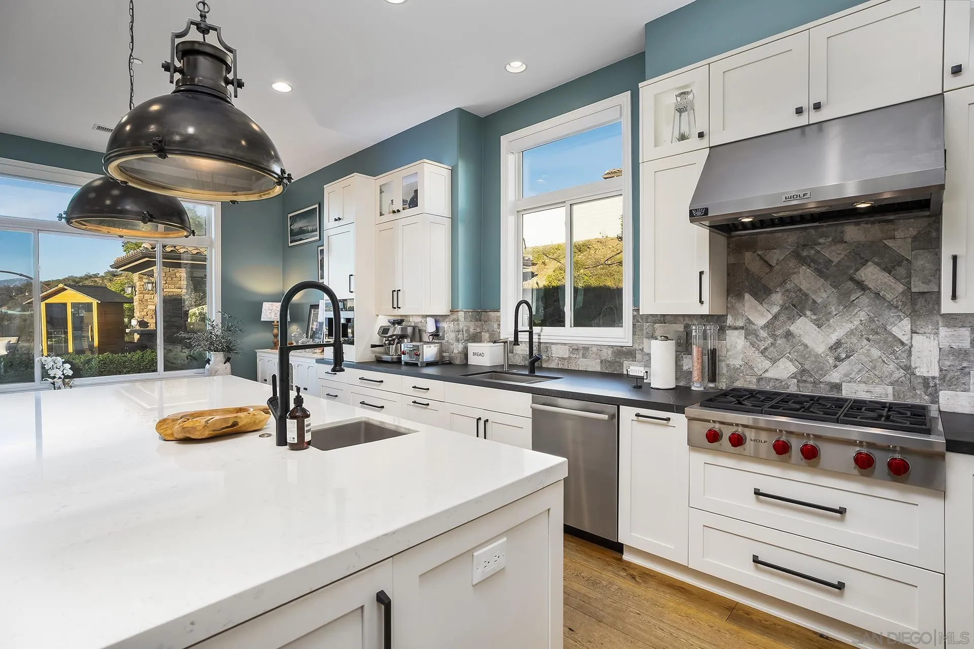 https://cdn.realtyfeed.com/cdn/127/260021475/1429d961a541bdc2008b943e14ac74f6.webp