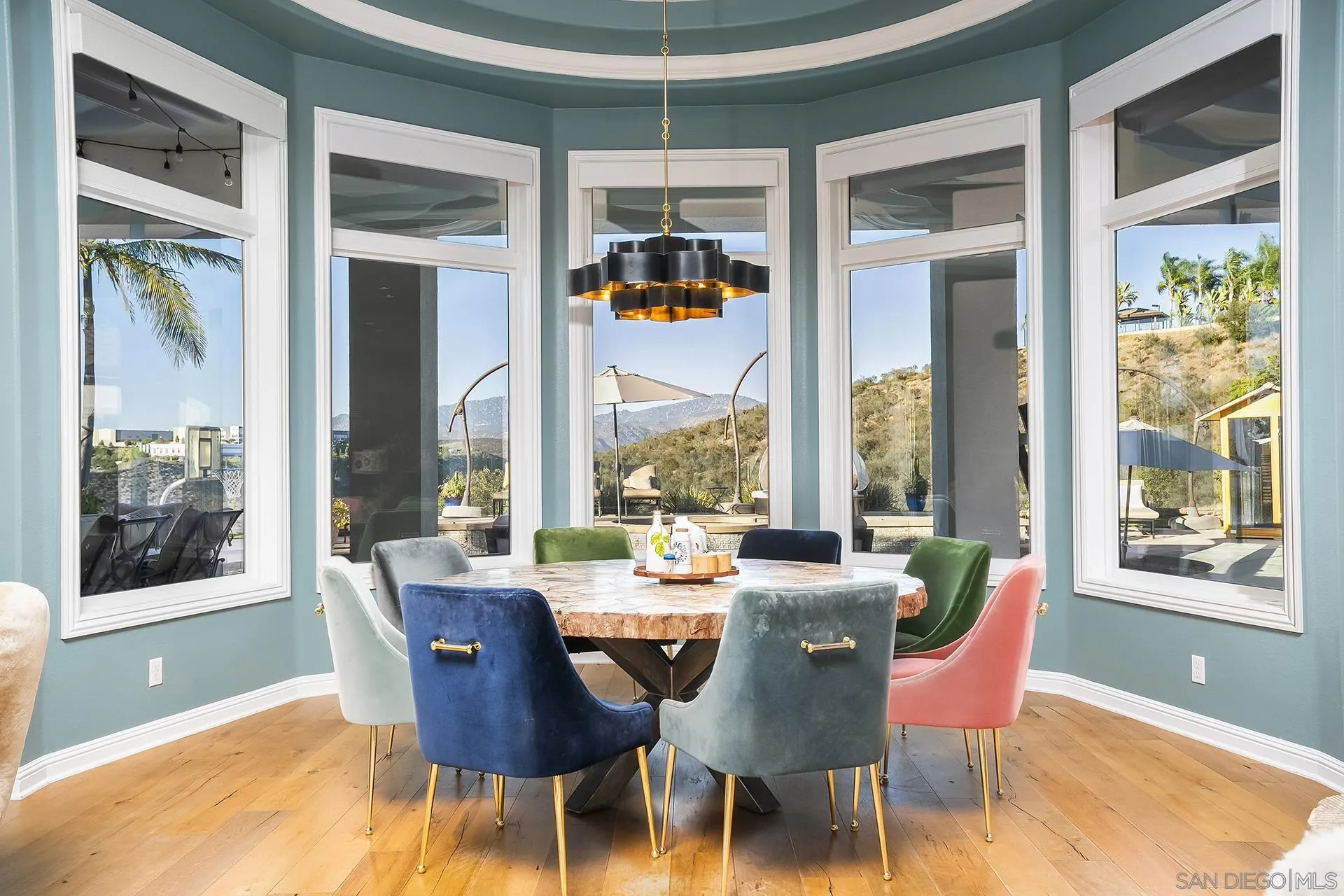 https://cdn.realtyfeed.com/cdn/127/260021475/a2f032446f6635650d03d74396a87577.webp
