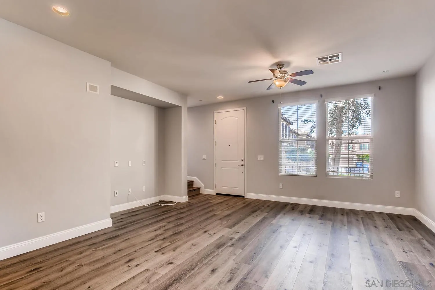 10678 Village Haven Trail Unit 113, San Diego, CA 92130 - Photo 3 of 13, San Diego, CA