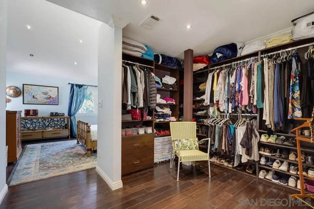 https://cdn.realtyfeed.com/cdn/127/260021481/49d5c8401838d64c27d4c6c68539d6fa.webp