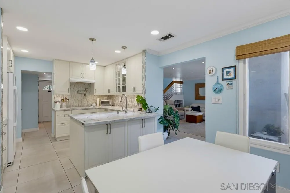 https://cdn.realtyfeed.com/cdn/127/260021481/7fa2cd3cfcc5f9b350bc835458ef78ce.webp