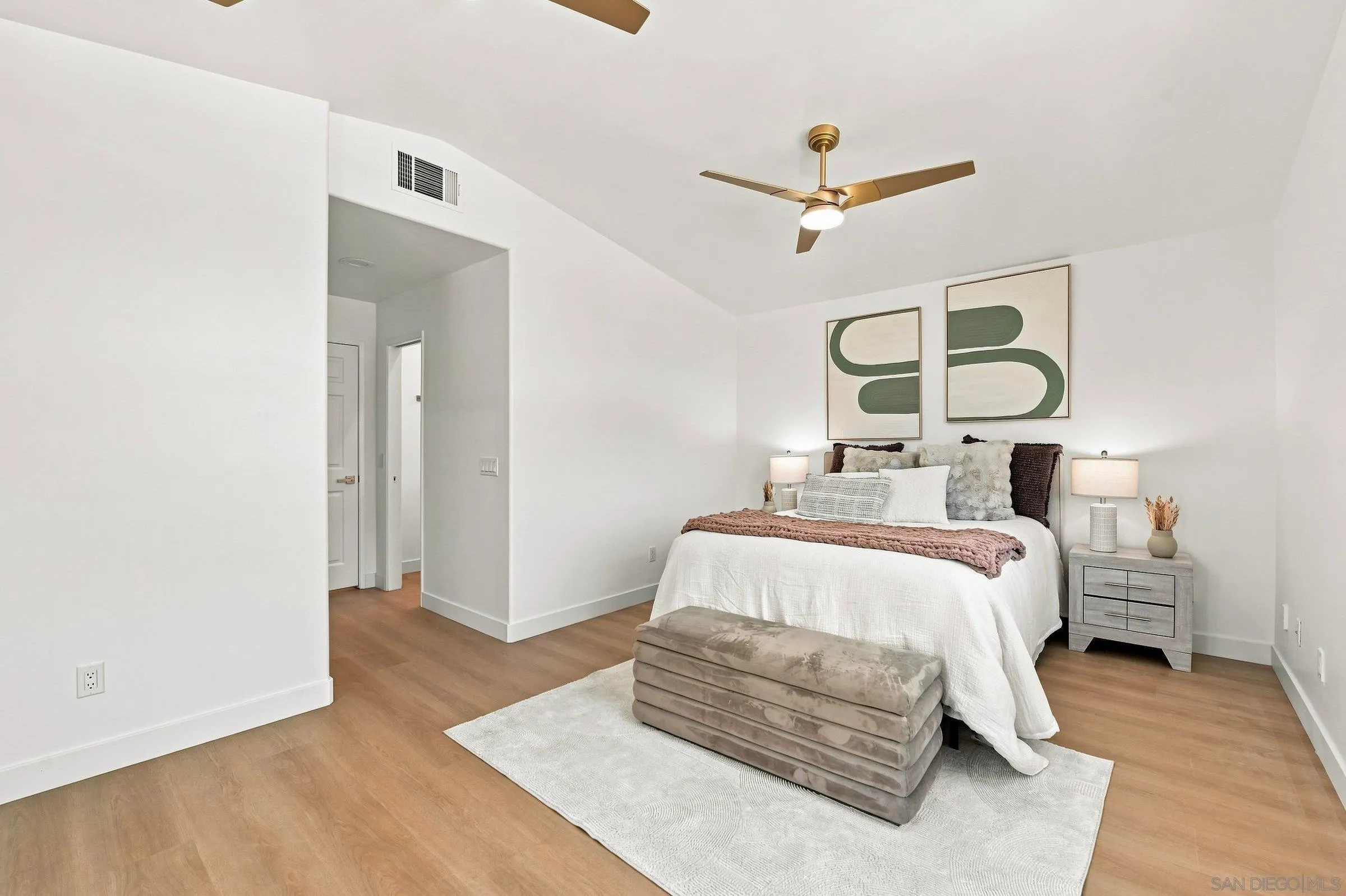 https://cdn.realtyfeed.com/cdn/127/260021483/03b20097c1e48d0c4af23463cf5a63ba.webp