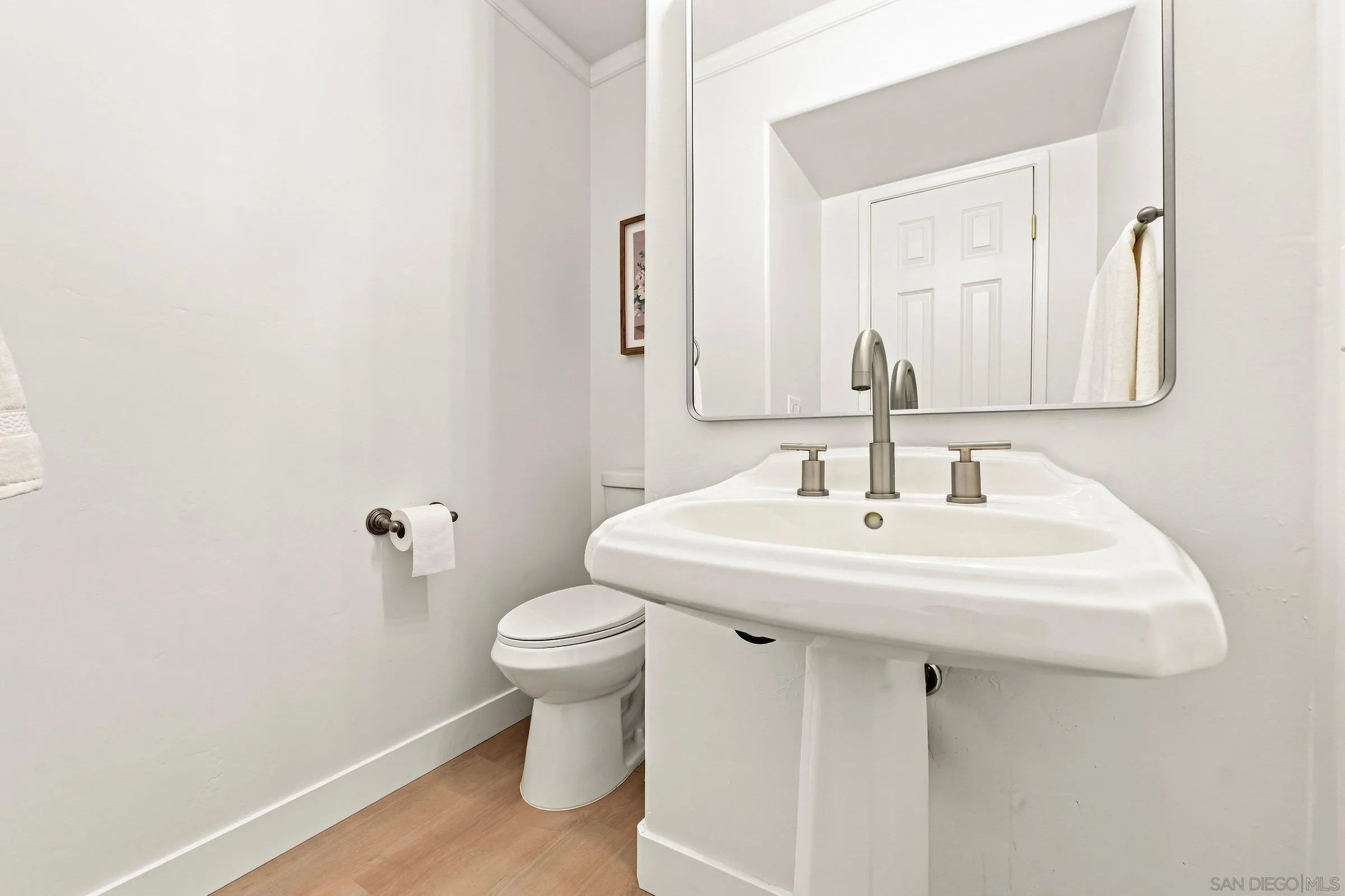 https://cdn.realtyfeed.com/cdn/127/260021483/2989ad4a6ea0eb1cc4b5028c118e7431.webp