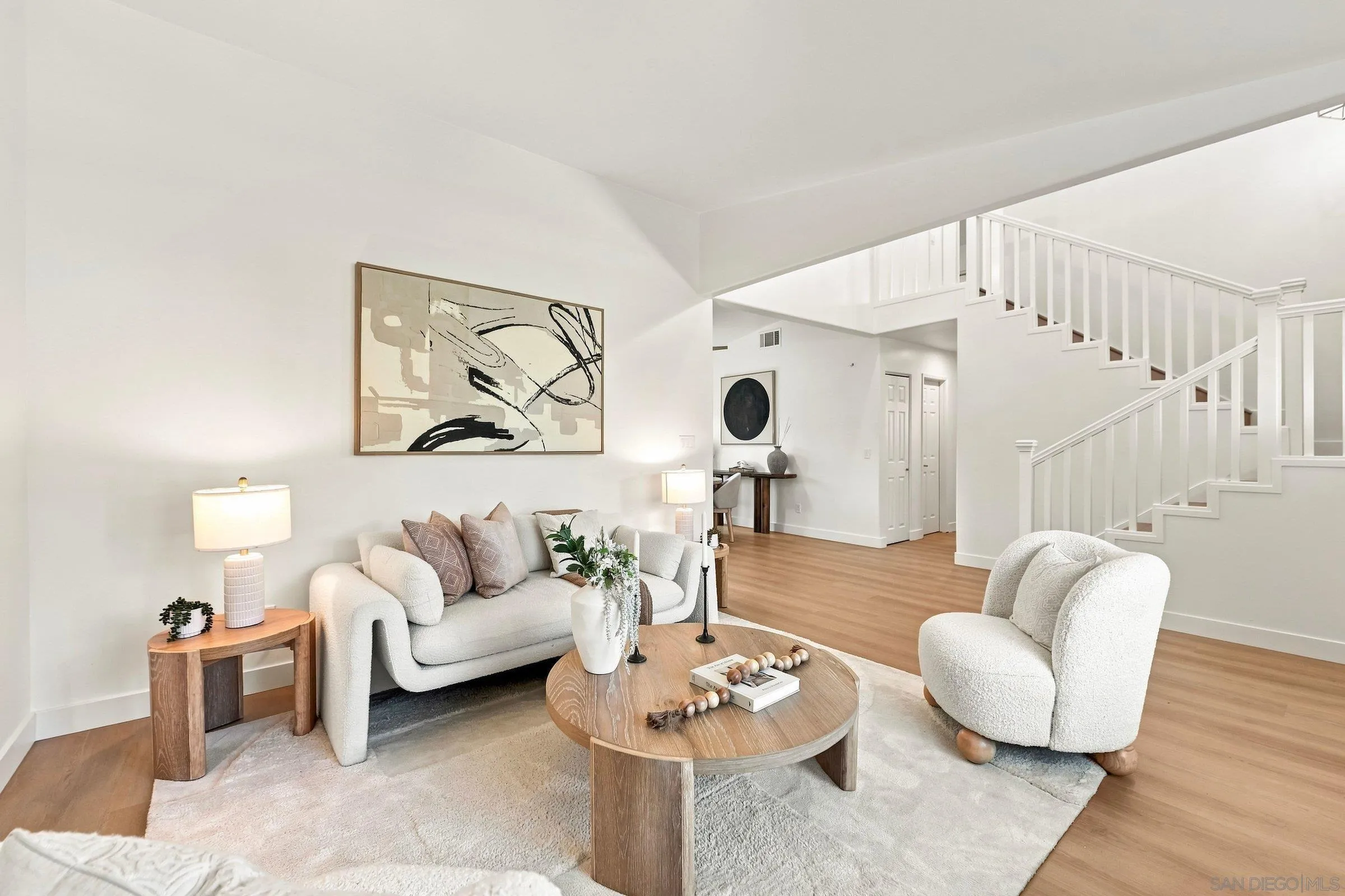 https://cdn.realtyfeed.com/cdn/127/260021483/413d9390858fa7d6ee36f2bea740f859.webp