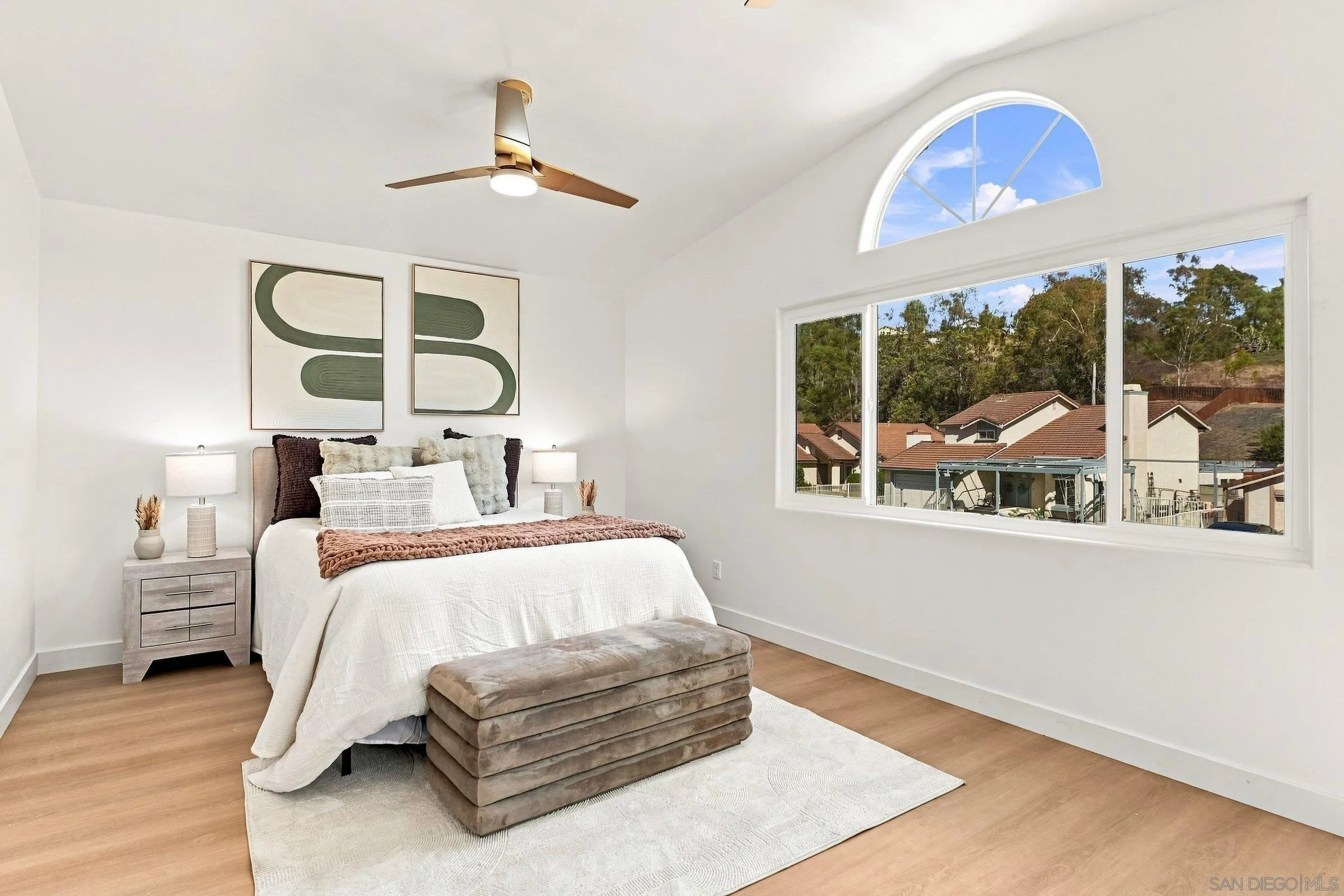 https://cdn.realtyfeed.com/cdn/127/260021483/b94f2a4f1a440d923fddd00e4efd61e7.webp