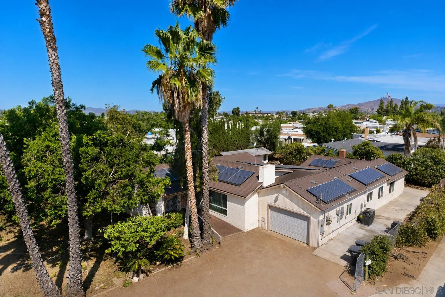 1460 E Lexington, El Cajon, CA 92019 - Main photo, El Cajon, CA