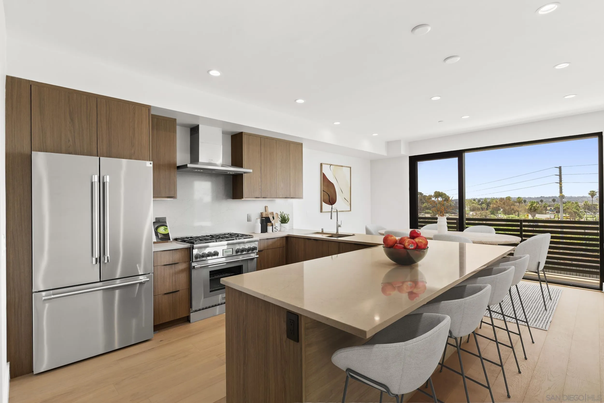 https://cdn.realtyfeed.com/cdn/127/260021485/402aa88087f912d562b4e7e3f6e643b8.webp
