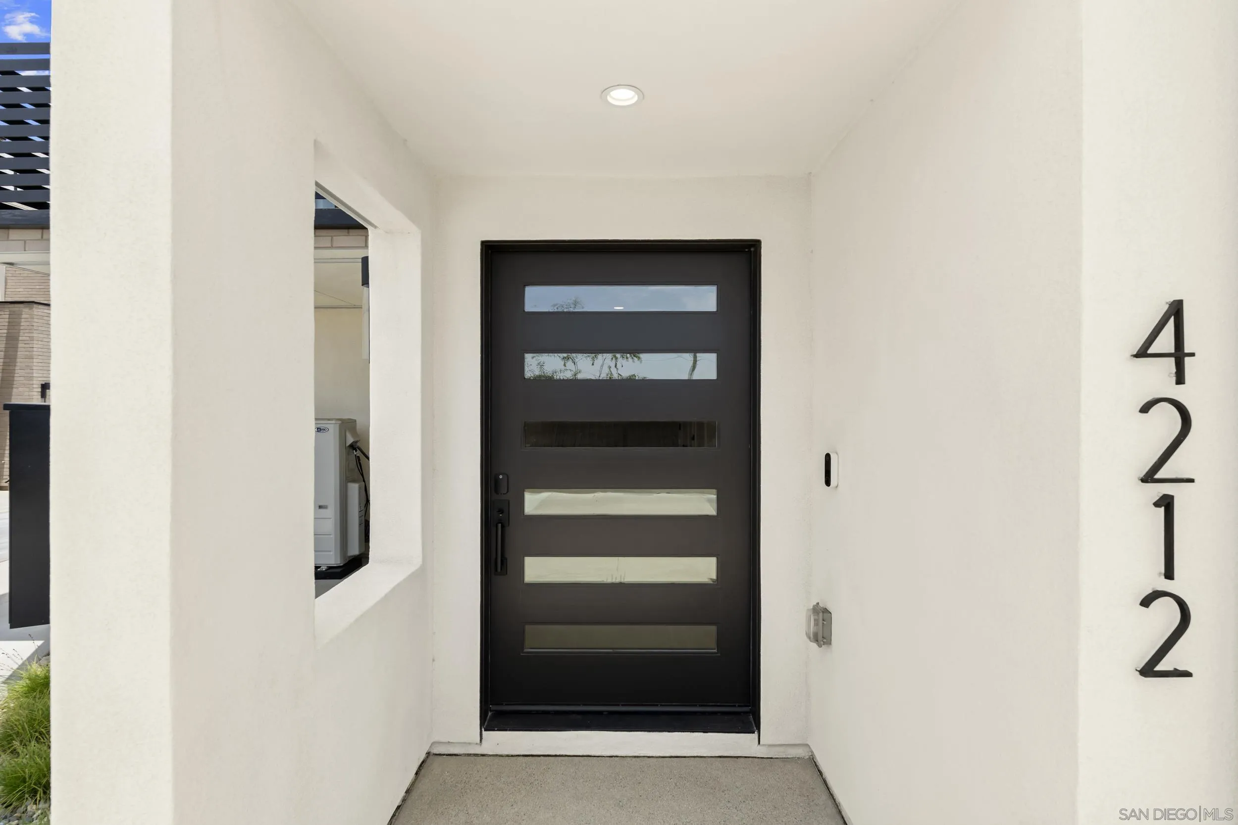 https://cdn.realtyfeed.com/cdn/127/260021485/e95ca18aa790740498c3b454188031a8.webp