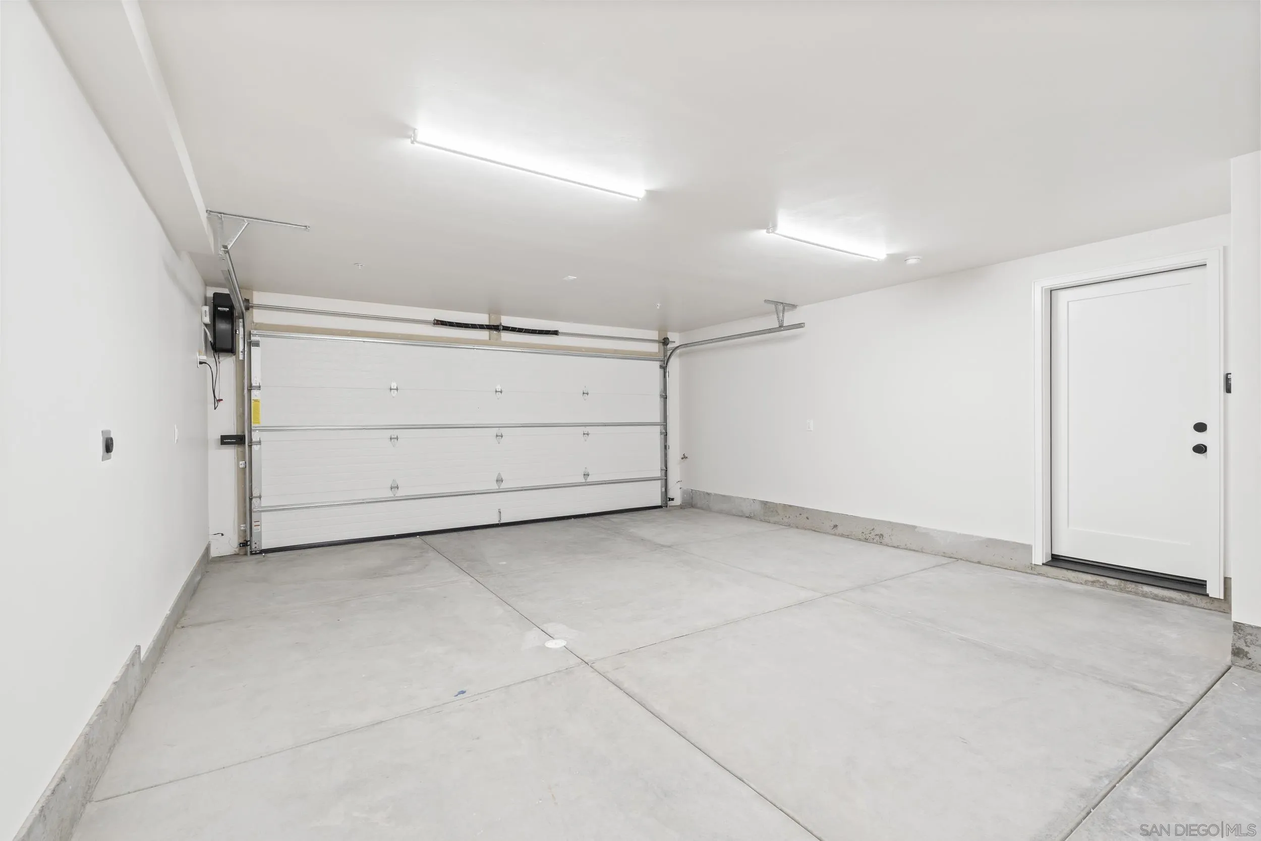 https://cdn.realtyfeed.com/cdn/127/260021485/f5ac7b6d16ecad4f57711090270dc4e1.webp
