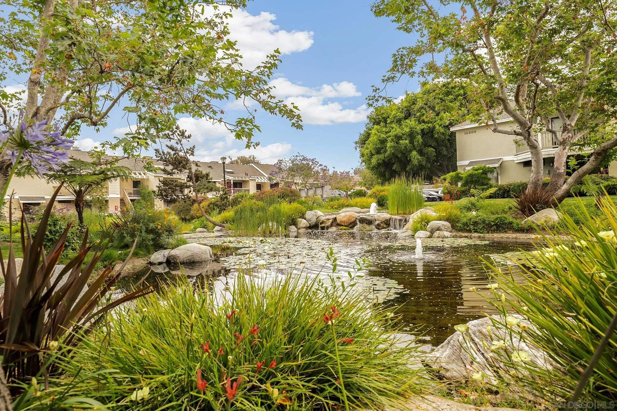 https://cdn.realtyfeed.com/cdn/127/260021490/3a36cc9f43efb50ebc41e914552388fc.webp