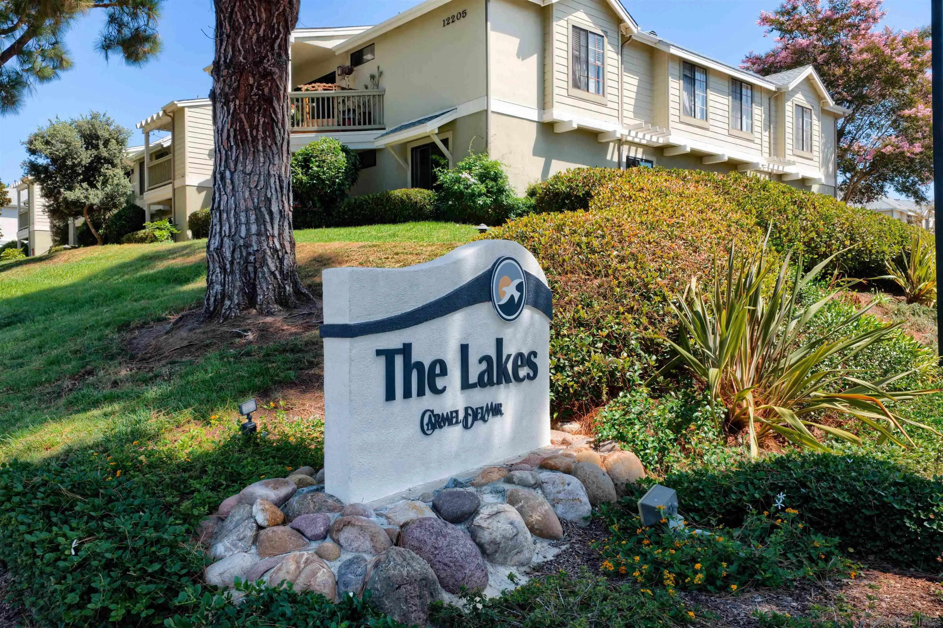 https://cdn.realtyfeed.com/cdn/127/260021490/aab70b5ea782171fe2cfc79f0c38d051.webp
