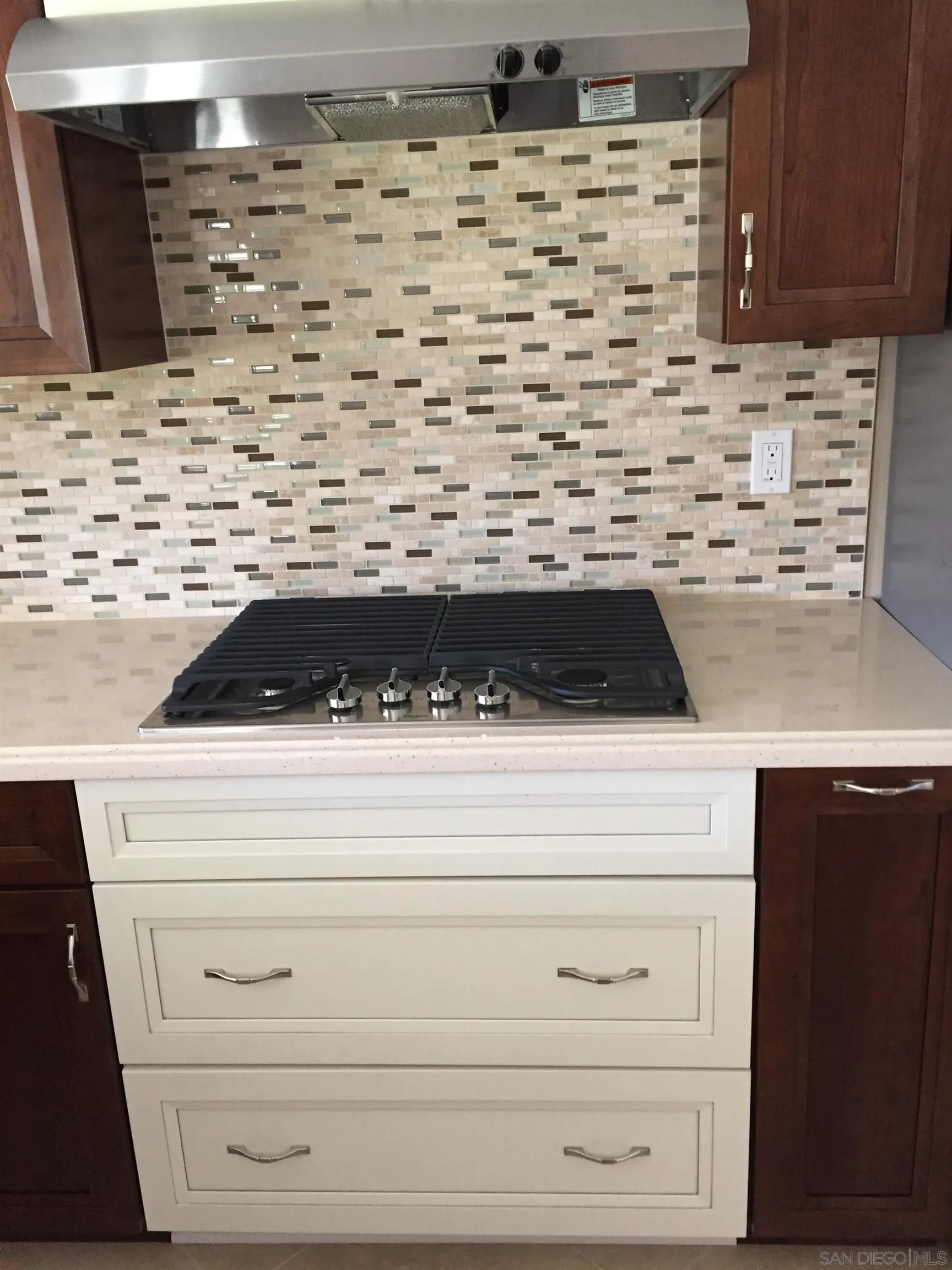 https://cdn.realtyfeed.com/cdn/127/260021492/7b8d98fdd252683c01860e5d67bb2a74.webp
