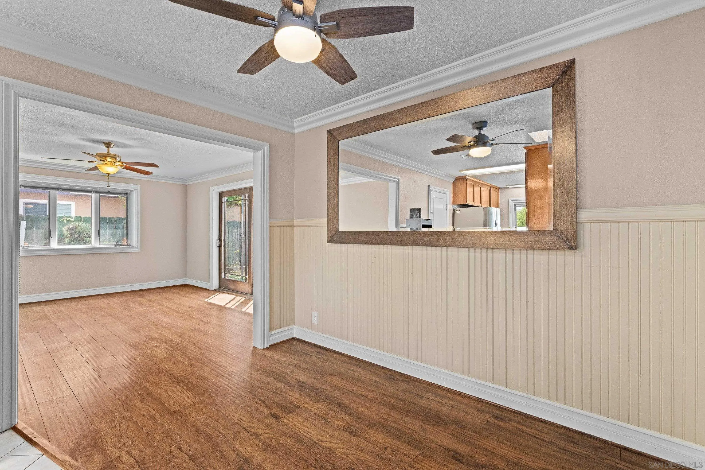 https://cdn.realtyfeed.com/cdn/127/260021496/19664f2e2937a057997401d84b6014ea.webp