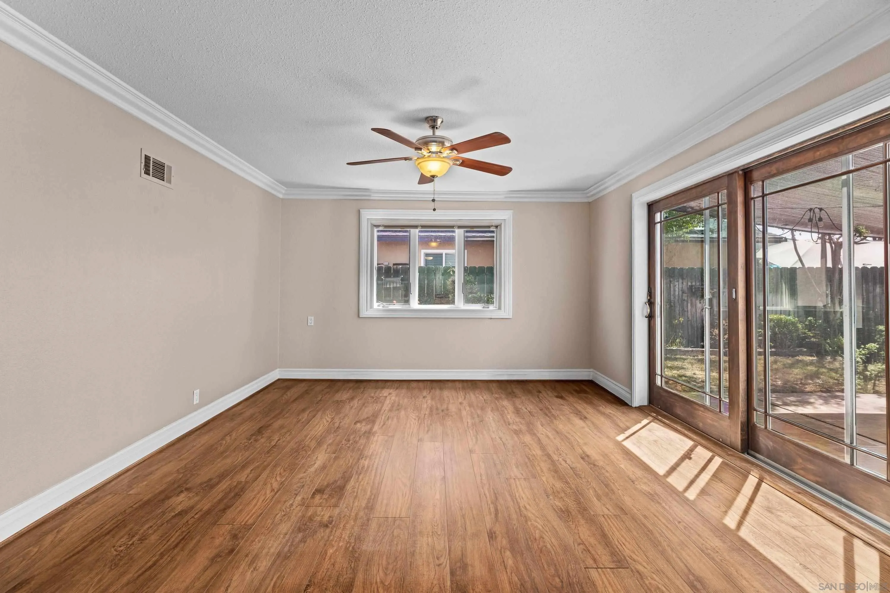 https://cdn.realtyfeed.com/cdn/127/260021496/36a3a4f9f83e6a018c6b2e3934496875.webp