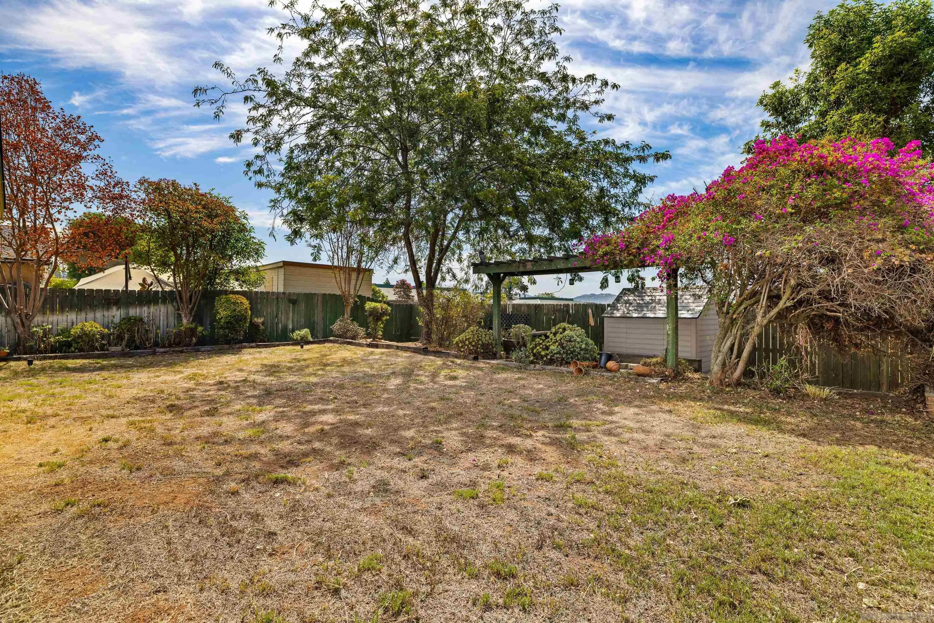 https://cdn.realtyfeed.com/cdn/127/260021496/c6680833b46a9f98a7ca46e788e59d94.webp