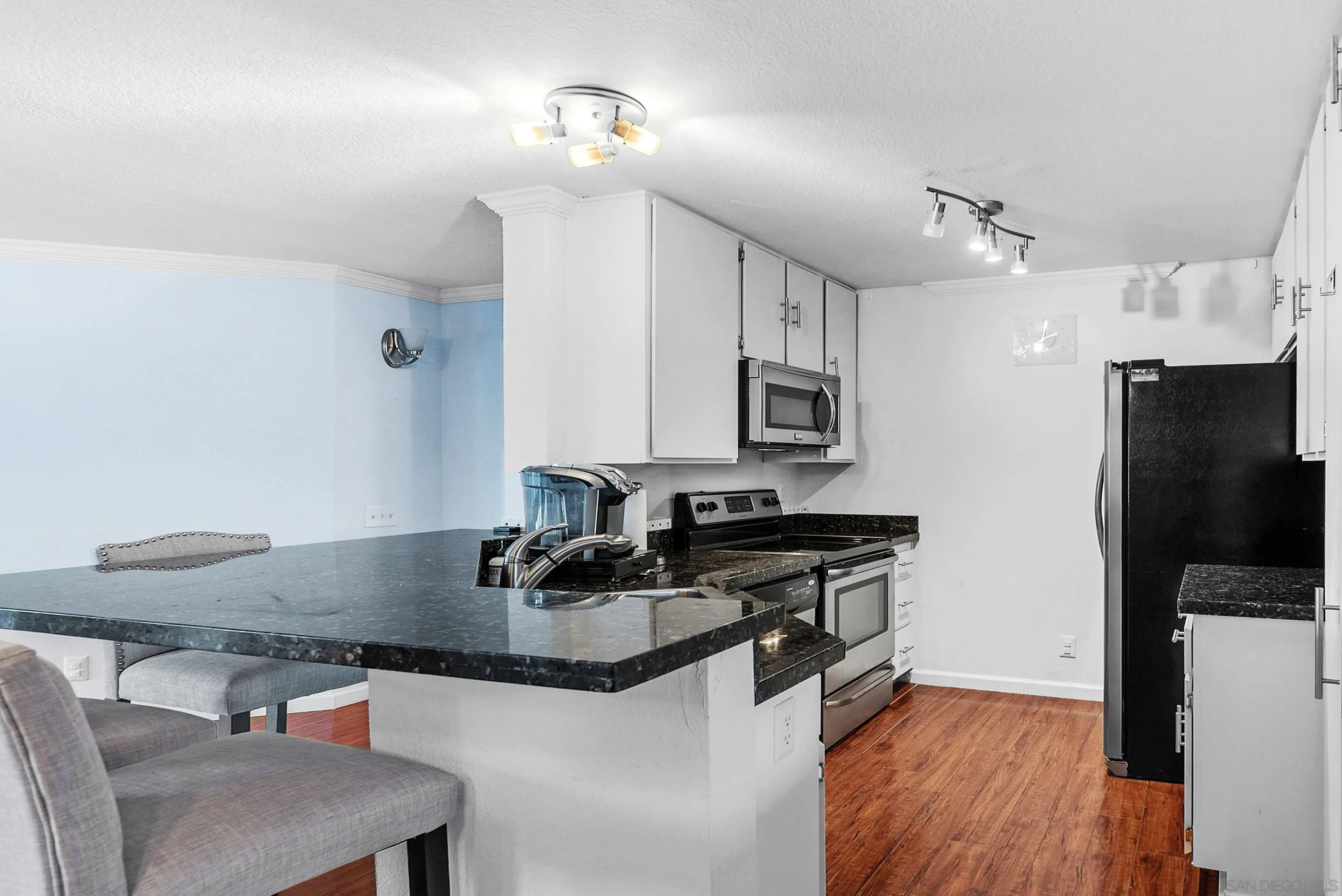 https://cdn.realtyfeed.com/cdn/127/260021500/ce2b10029d237fbfd176f2be25c61dfd.webp