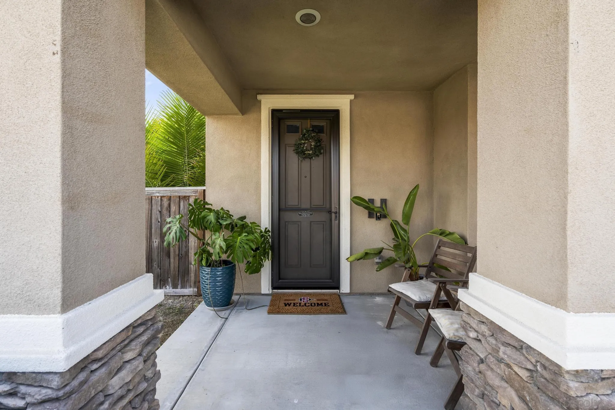 https://cdn.realtyfeed.com/cdn/127/260021505/fb5feb82cbf5e51700122f20c3c0f51e.webp