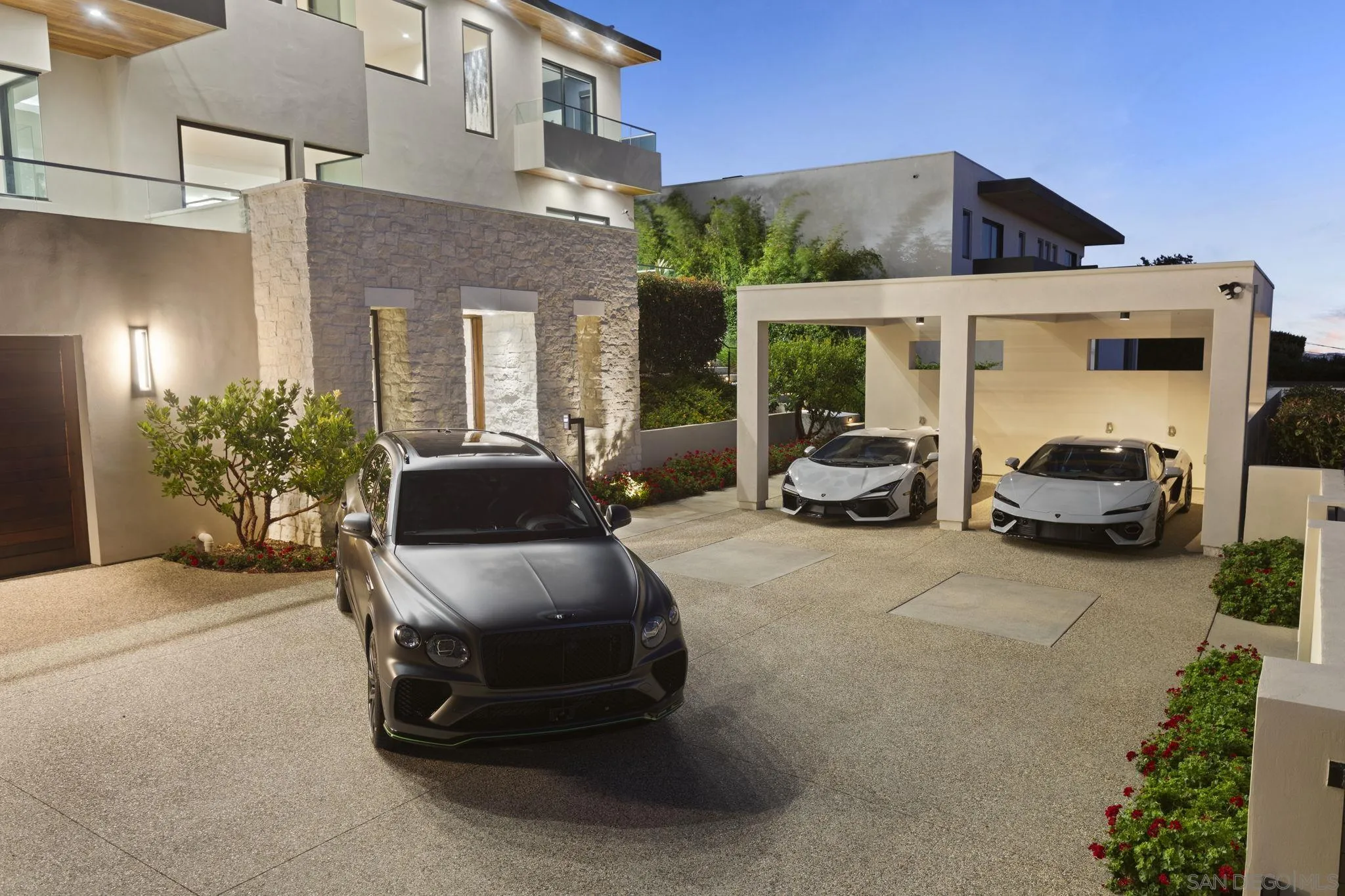 https://cdn.realtyfeed.com/cdn/127/260021509/50e69bb8c0f2ec83b21a6c82d5ac669e.webp