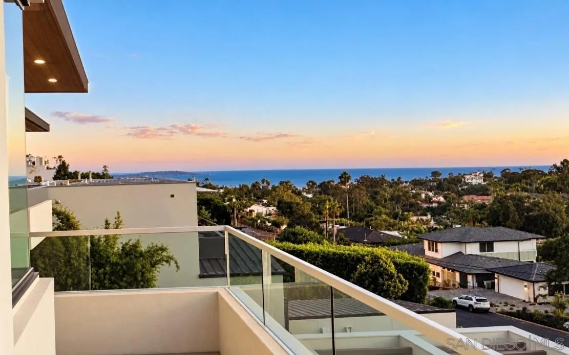 https://cdn.realtyfeed.com/cdn/127/260021509/75cebf17b75ccc1dfeb1b153d1f24bb6.webp