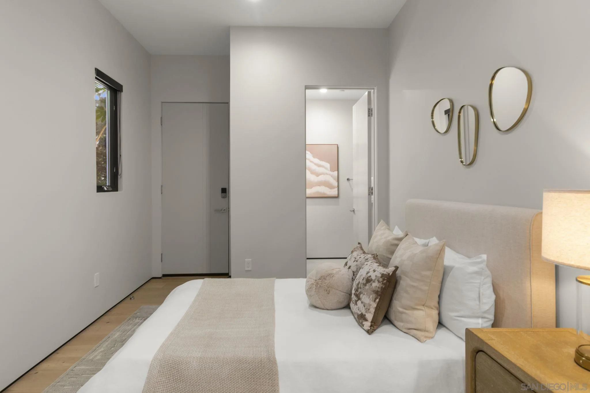 https://cdn.realtyfeed.com/cdn/127/260021509/90990ec2aa39bf869fcbf9ba6351ea6e.webp