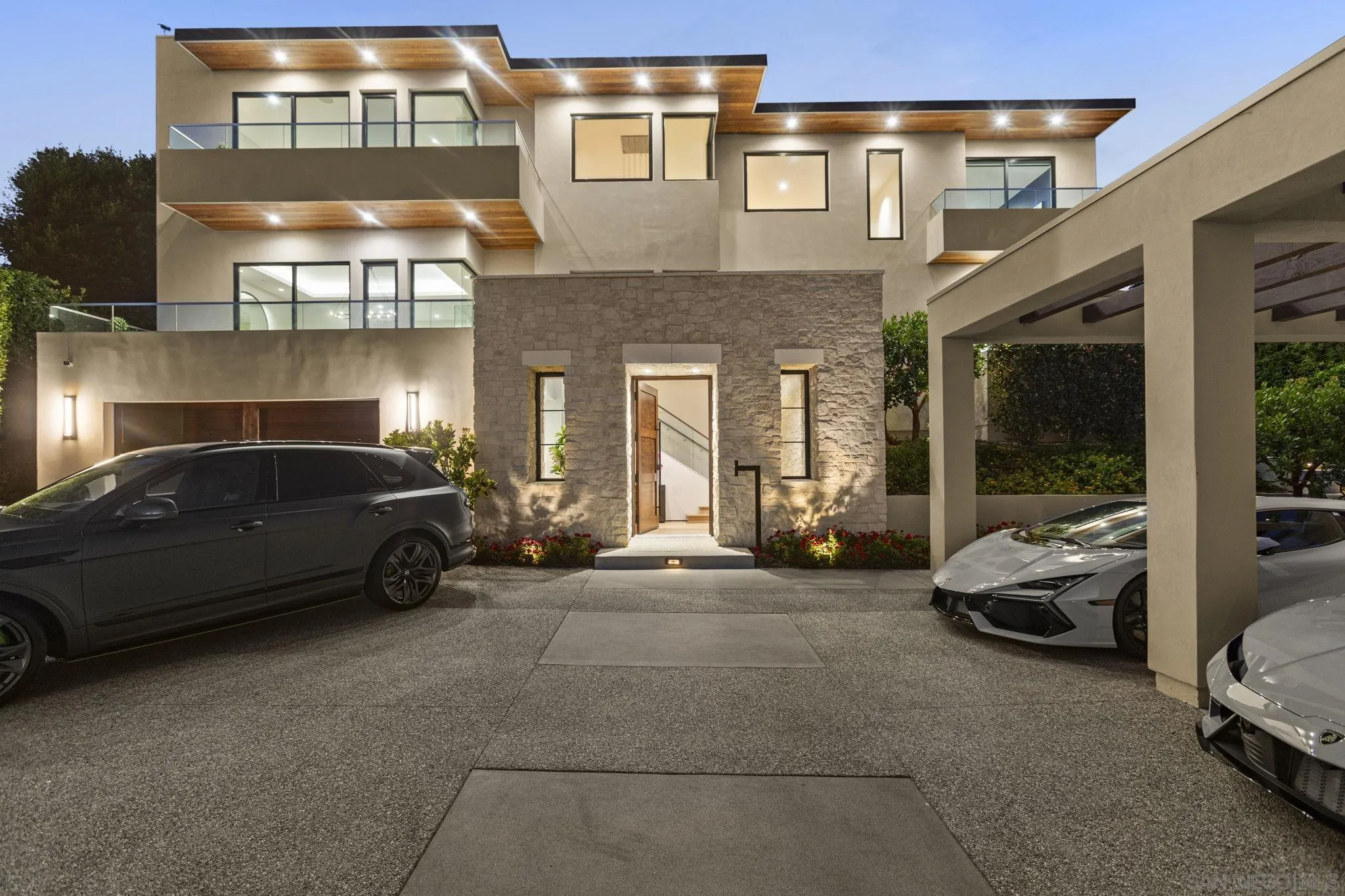 https://cdn.realtyfeed.com/cdn/127/260021509/d2aaa3e85ca5a23f66bb466e10db9ceb.webp