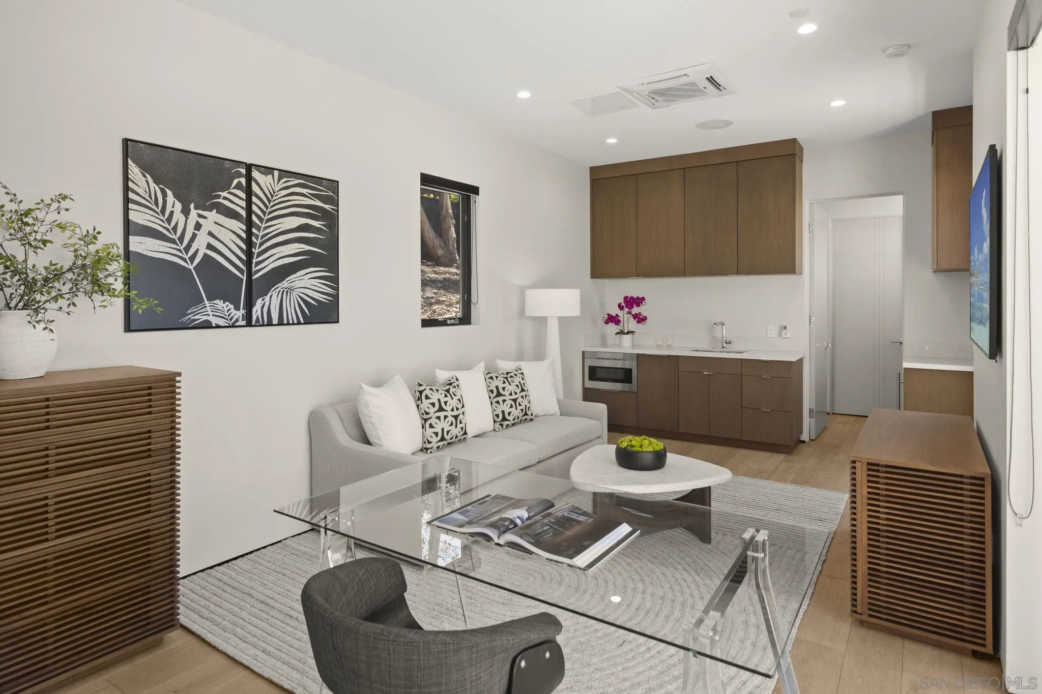 https://cdn.realtyfeed.com/cdn/127/260021509/f6b75c3c256e69df8d500755196f0a11.webp
