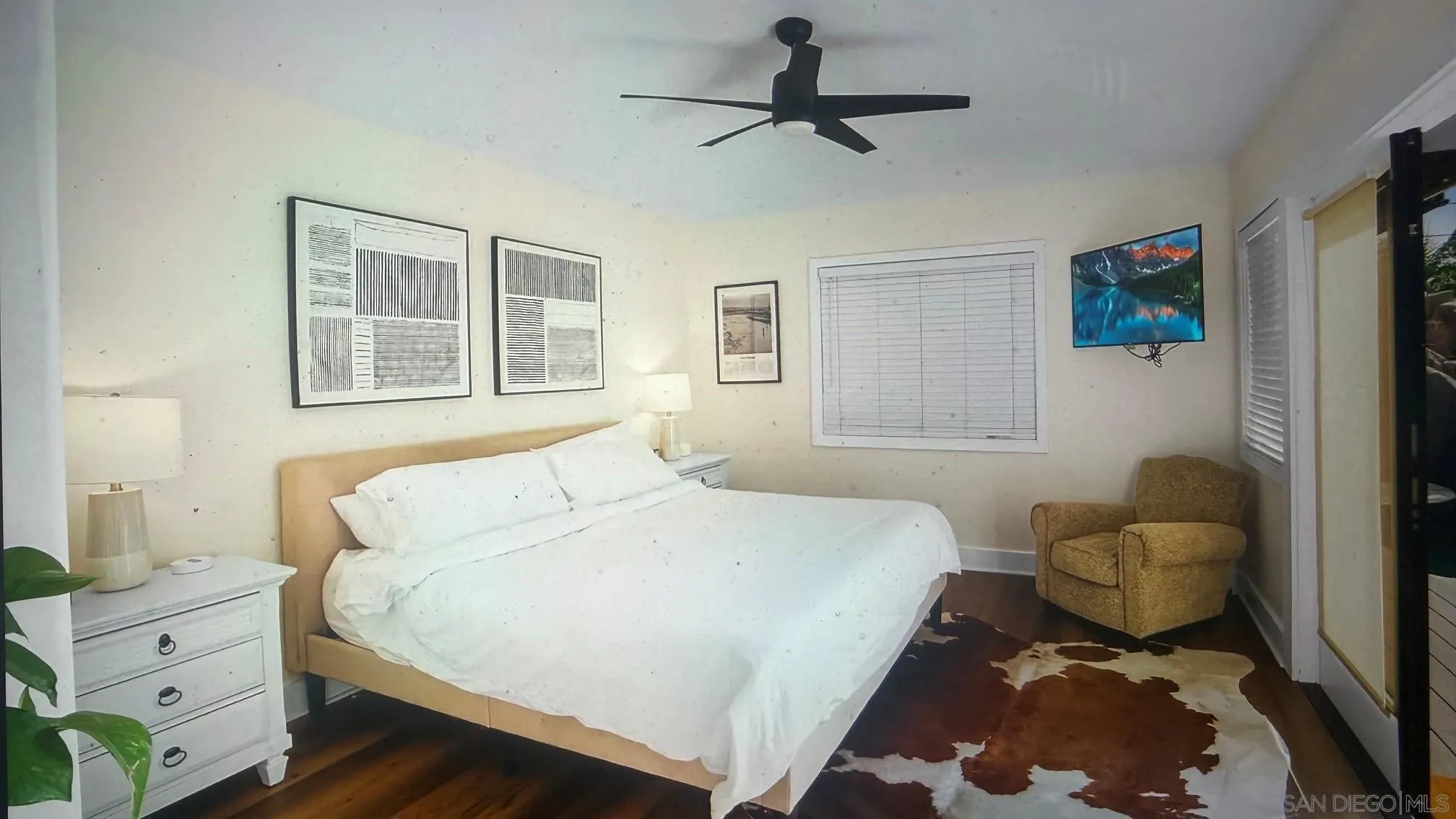 https://cdn.realtyfeed.com/cdn/127/260021510/9fd1143dd860acb22b172fd40eb30fef.webp