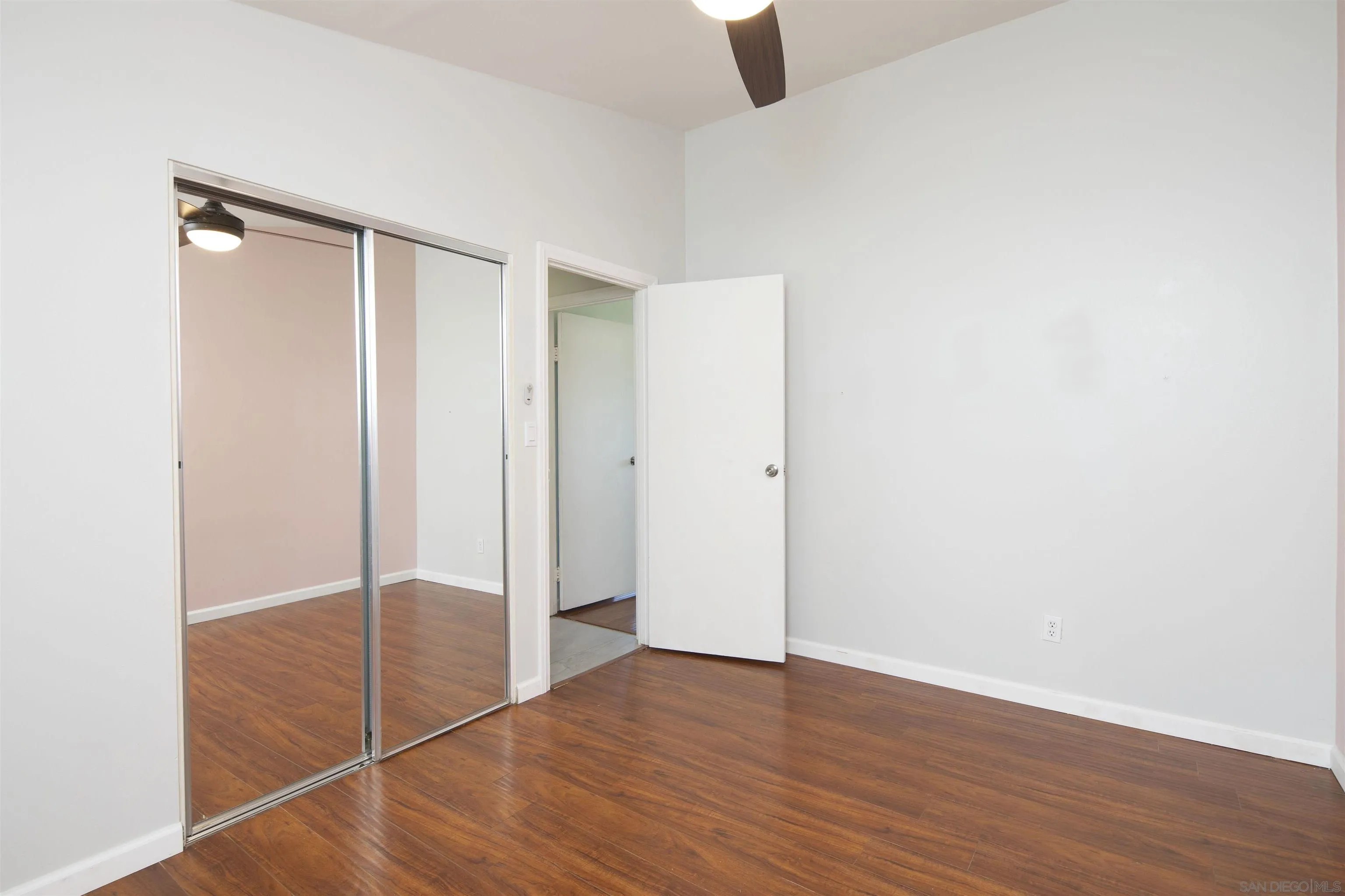 https://cdn.realtyfeed.com/cdn/127/260021514/09a64949b19b0b90ec5c22e9d4c51034.webp