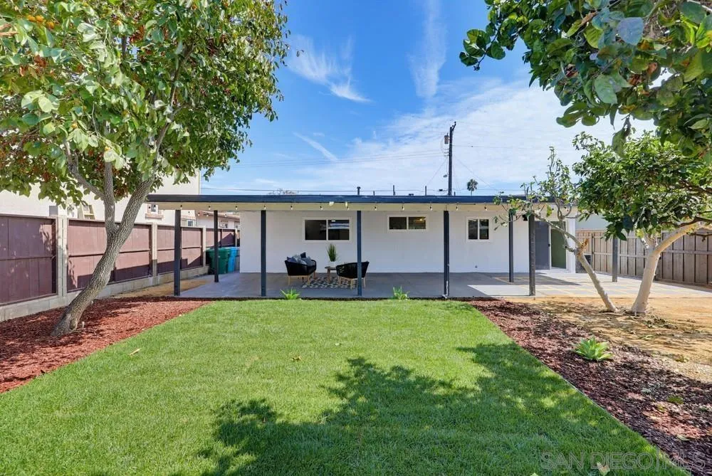 https://cdn.realtyfeed.com/cdn/127/260021515/065b77ce7ada209d53d216eb134a0975.webp