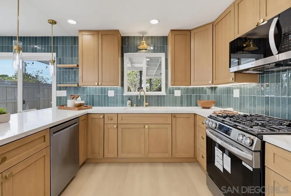 https://cdn.realtyfeed.com/cdn/127/260021515/24b641093b9b91ec76cd5cd2b9951e62.webp