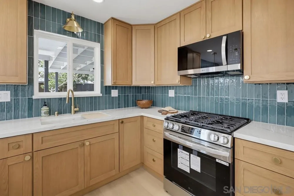 https://cdn.realtyfeed.com/cdn/127/260021515/37a58c160458ea2b6f9129aedfed8320.webp