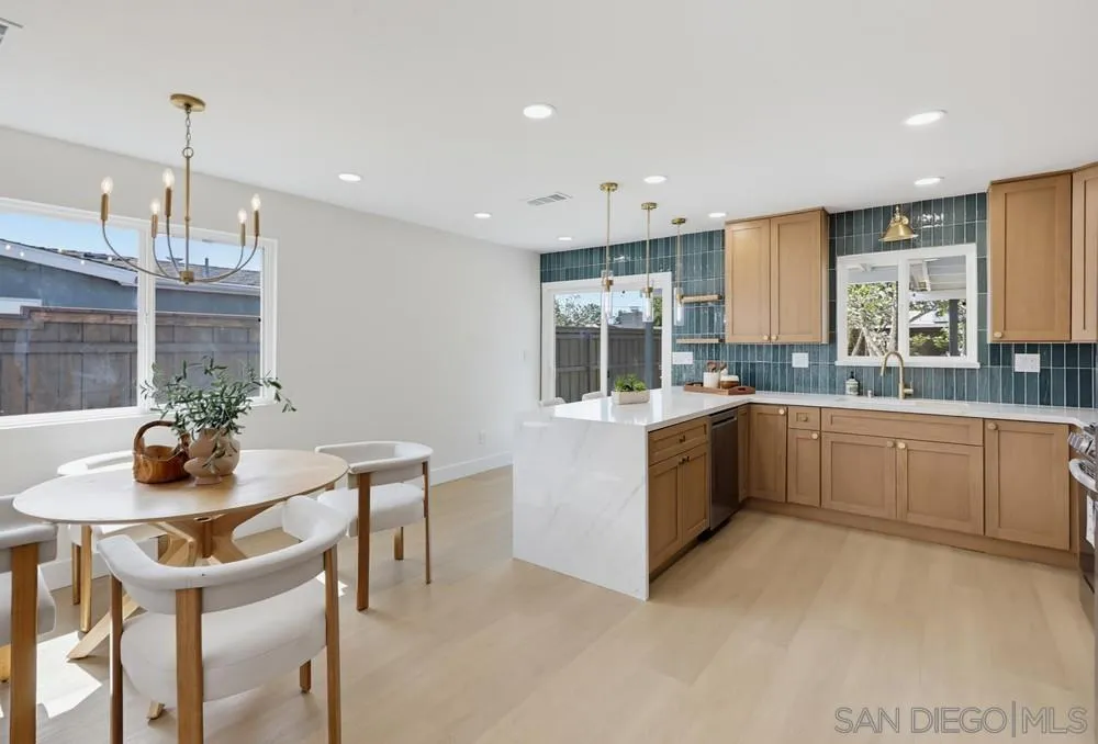 https://cdn.realtyfeed.com/cdn/127/260021515/7b0b0fa273681bf4175d2700726dbb6f.webp
