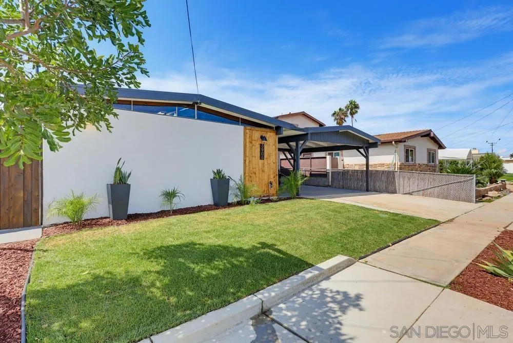 https://cdn.realtyfeed.com/cdn/127/260021515/dbf96172f272db6c1901414a9b020e24.webp
