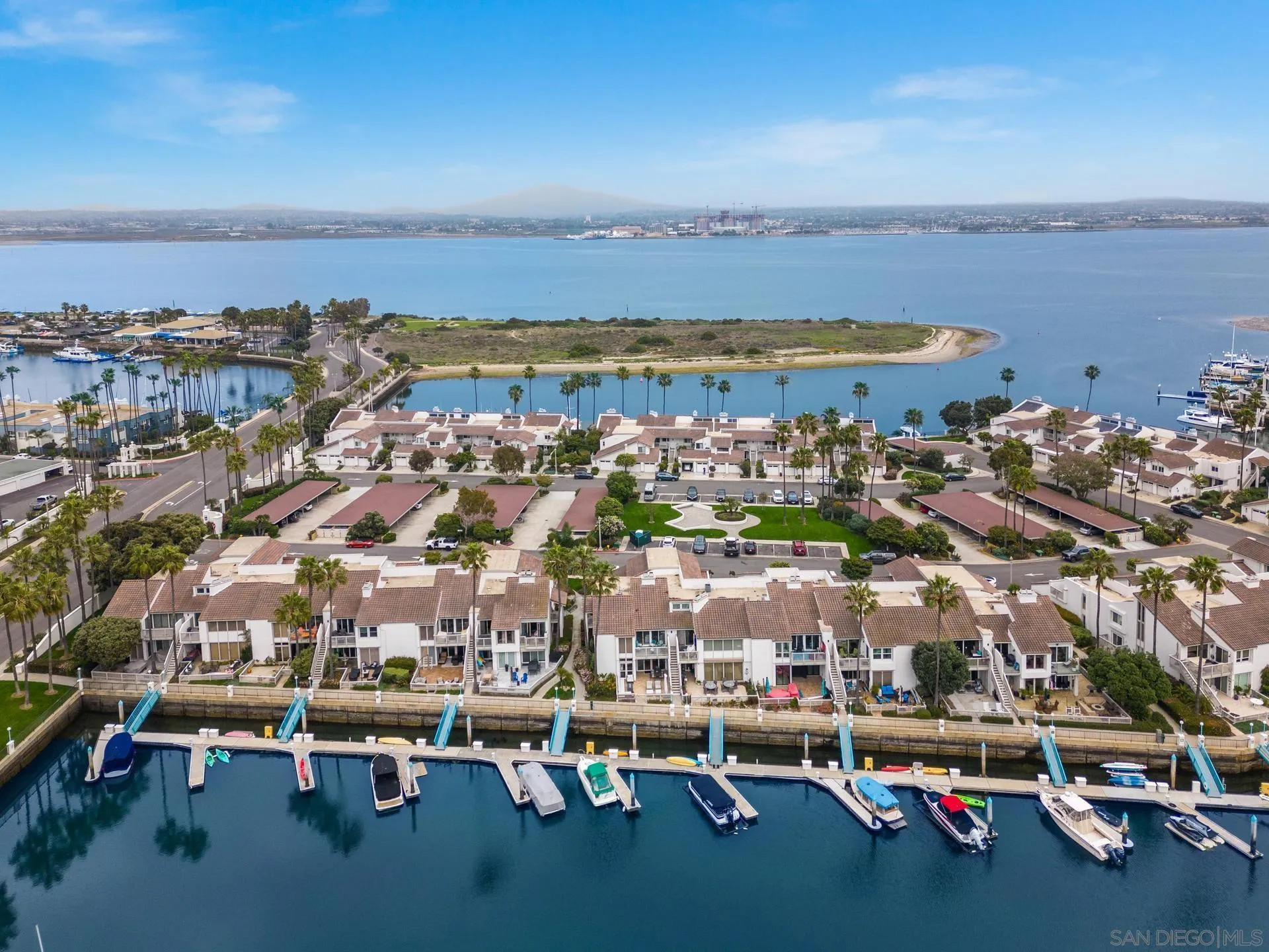 https://cdn.realtyfeed.com/cdn/127/260021516/515ddaf262723559a22fe05e1fda2d9c.webp
