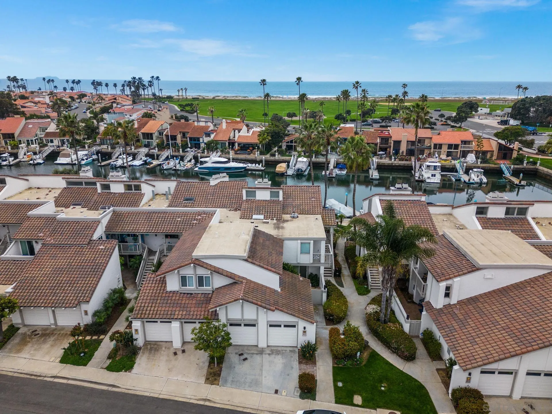 https://cdn.realtyfeed.com/cdn/127/260021516/5a2c2bc5f7cb9333bd529460fa48b6c8.webp