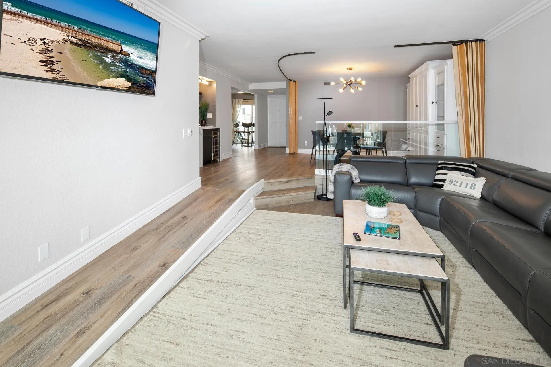 https://cdn.realtyfeed.com/cdn/127/260021516/6f664d091b73911641c13e94448c9843.webp
